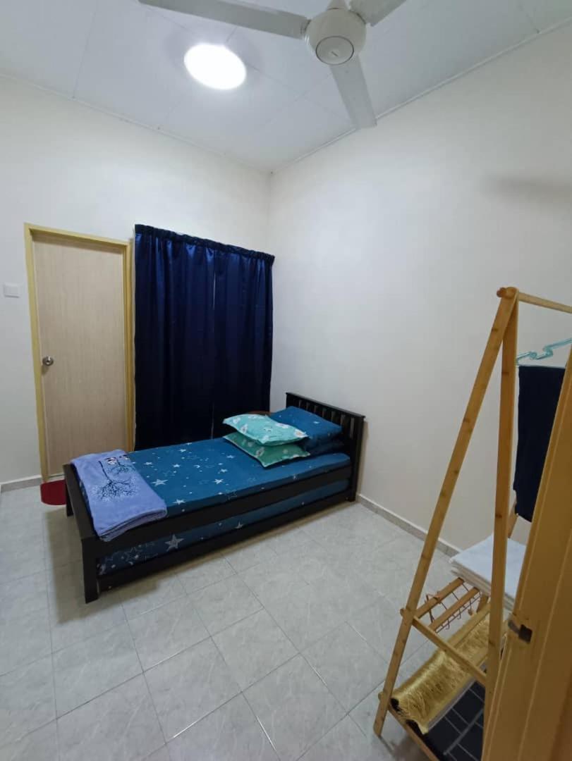 NuReezal Homestay Seremban photo 4