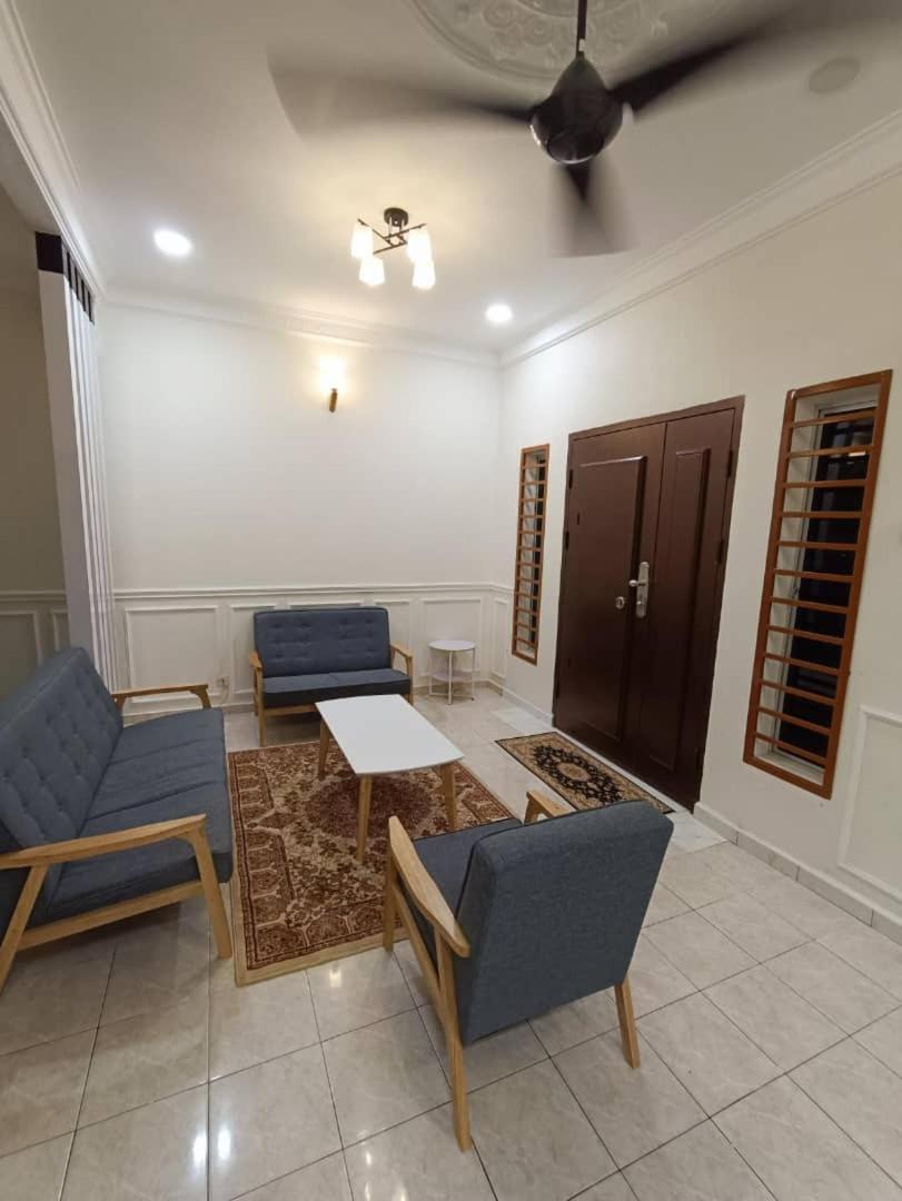 NuReezal Homestay Seremban photo 7