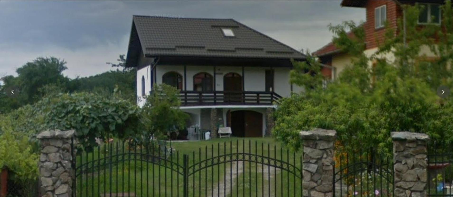 Photo 33