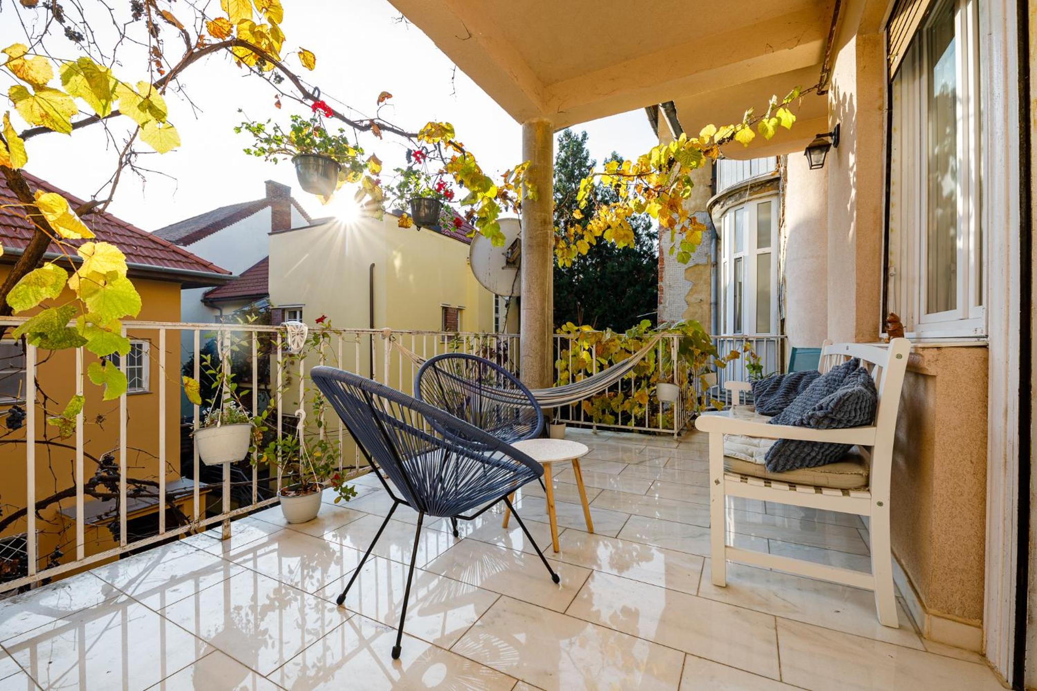 balance & terrace