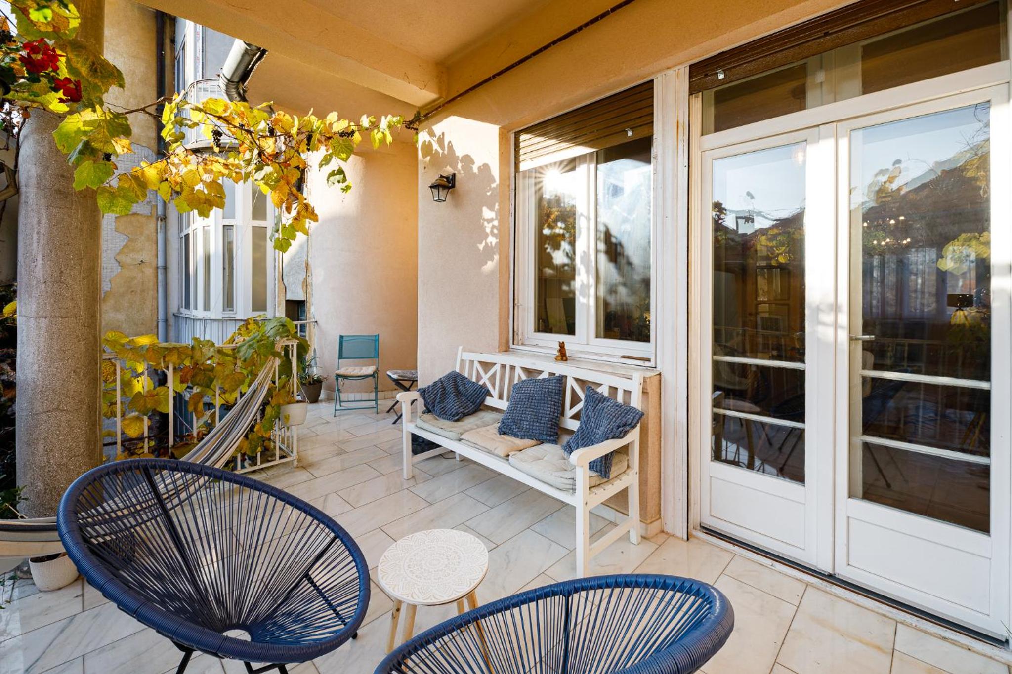 balance & terrace