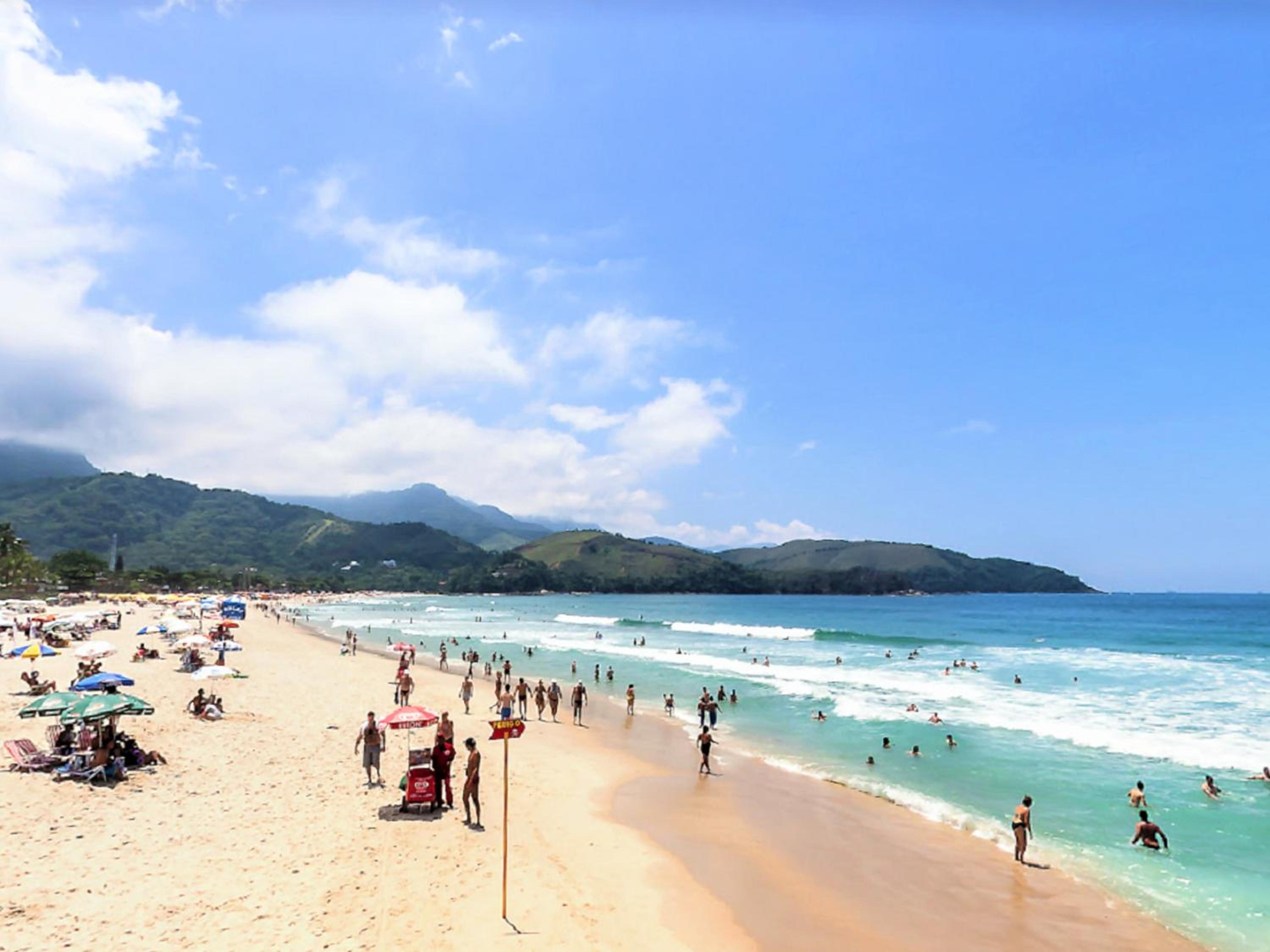 Casa a uma quadra da praia Maresias