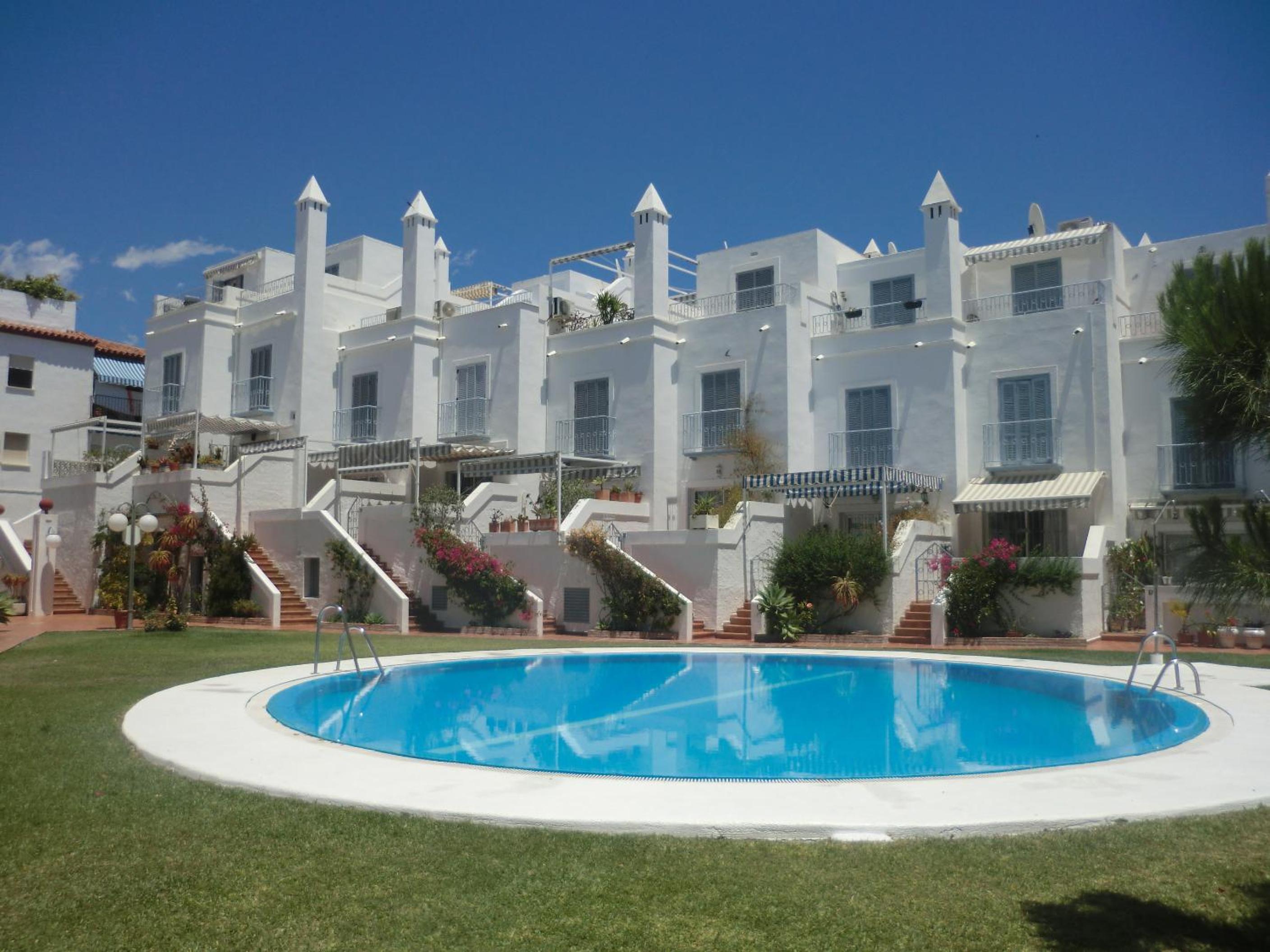 Canovas Nerja - Casa adosada con piscina Los Huertos 6 view 4