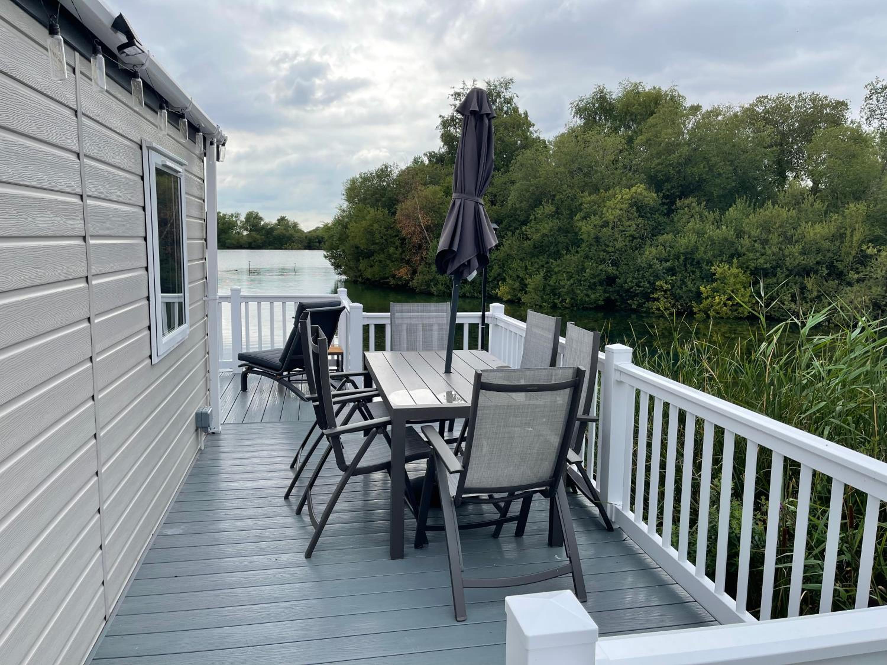 Chichester Lakeside Holiday Park Lakefront Lodge