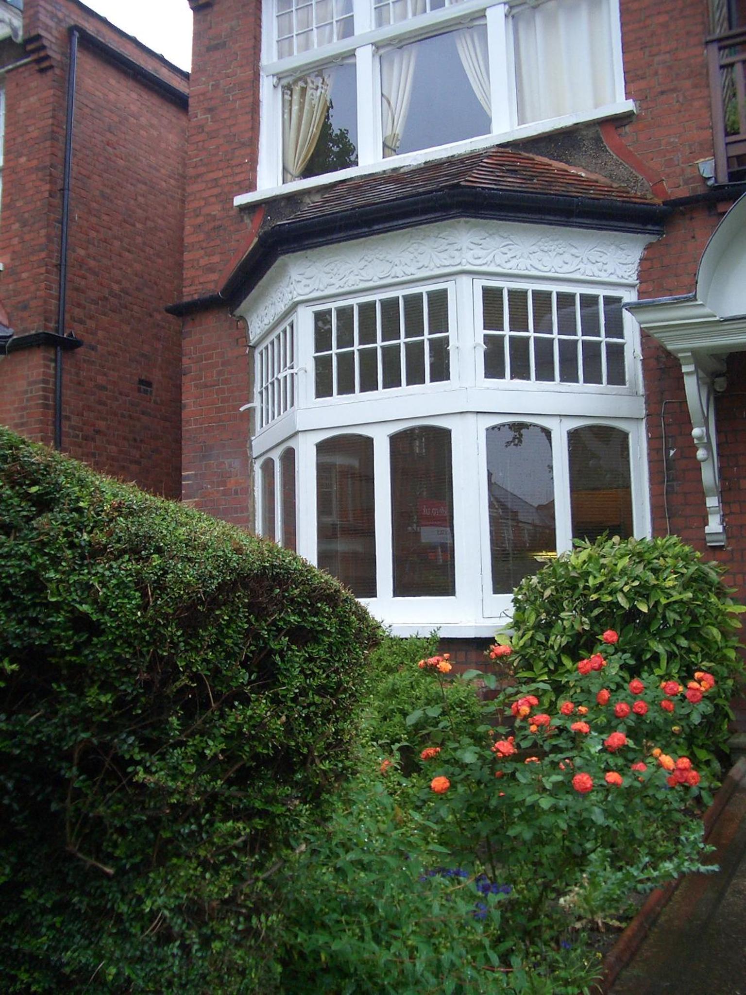 Beautiful one bed garden flat in Muswell hill