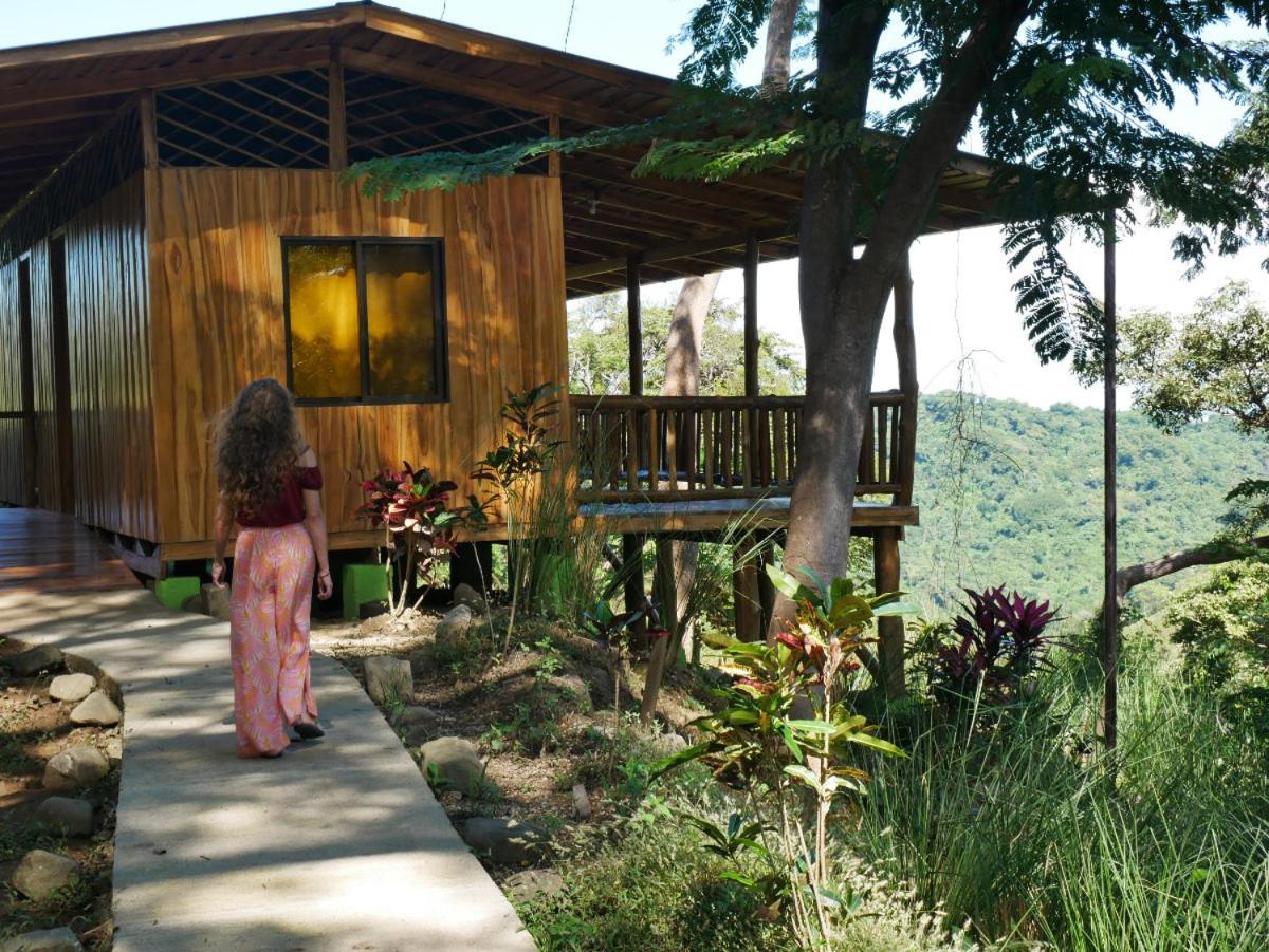 Finca Colibri, vue incroyable sur le Golfe de Nicoya, en Pleine Nature, ferry Playa Najanjo