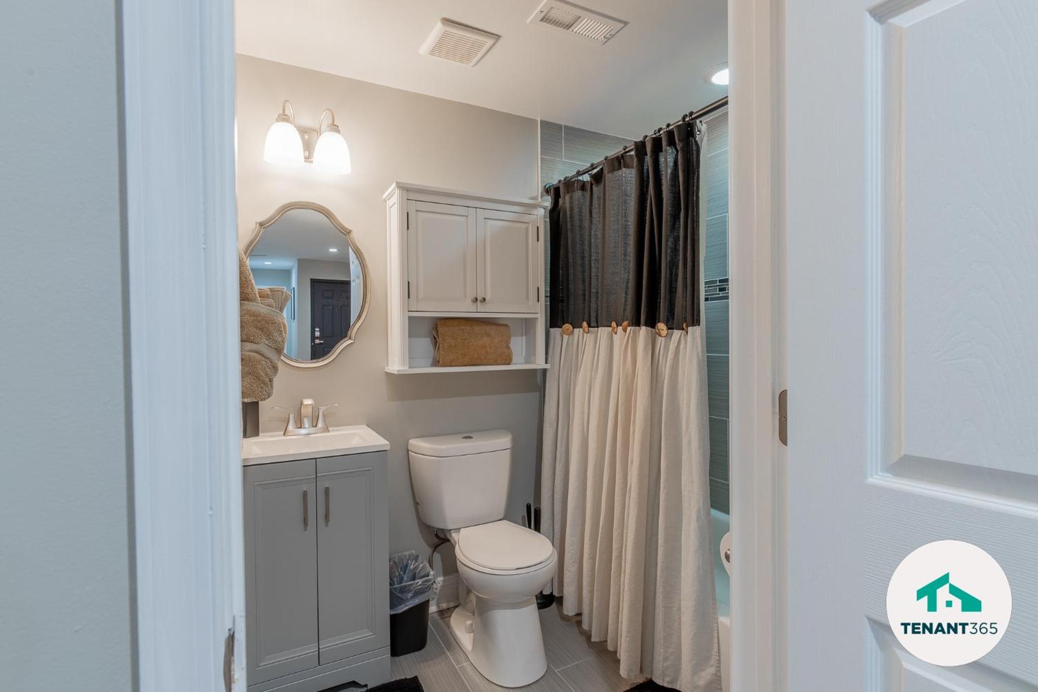 Baltimore's Best Home Away From Home apts - Property Image 4