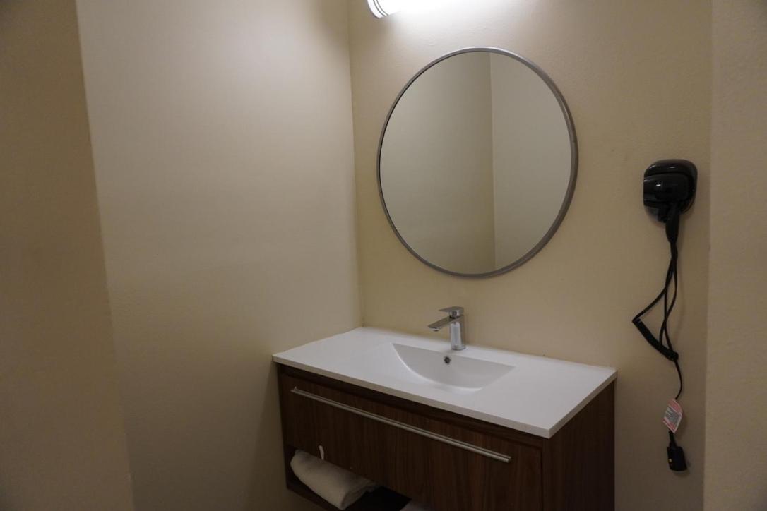 Rose Garden Inn