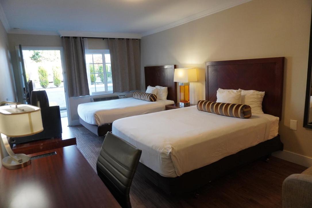 Rose Garden Inn