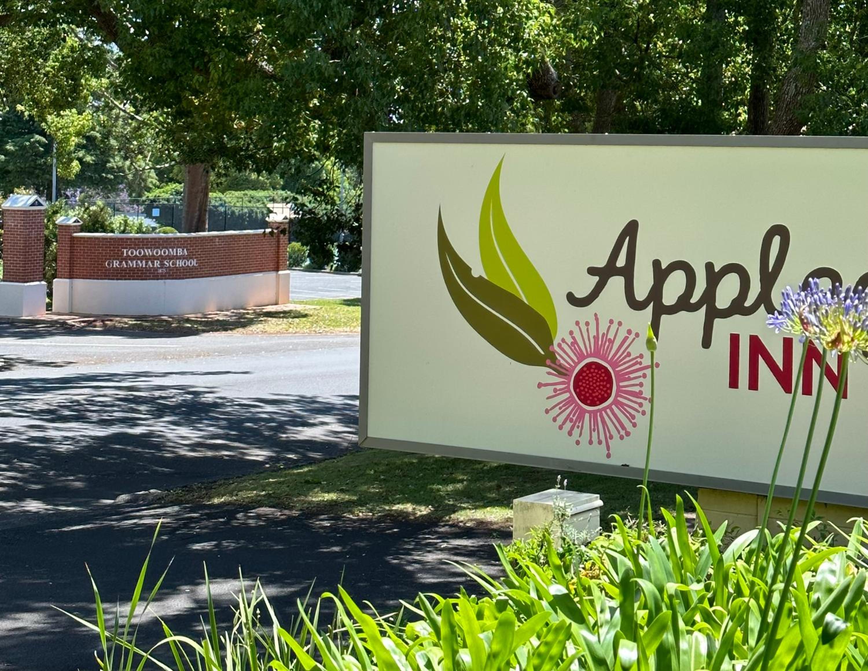 Applegum Inn