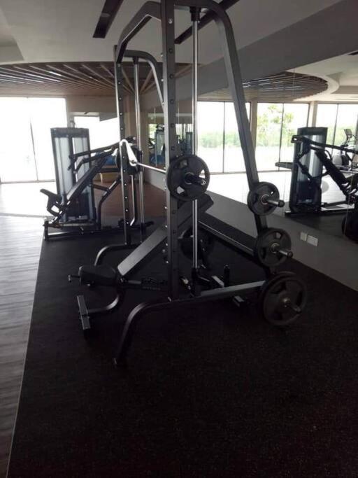SS CondoStay Residensi Lili, Nilai nearby KLIA, USIM - infinity pool, wifi, smart tv photo 8