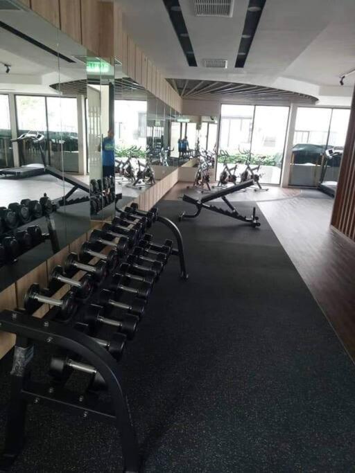 SS CondoStay Residensi Lili, Nilai nearby KLIA, USIM - infinity pool, wifi, smart tv, photo 26