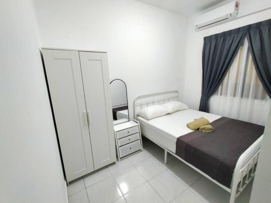SS CondoStay Residensi Lili, Nilai nearby KLIA, USIM - infinity pool, wifi, smart tv, photo 20