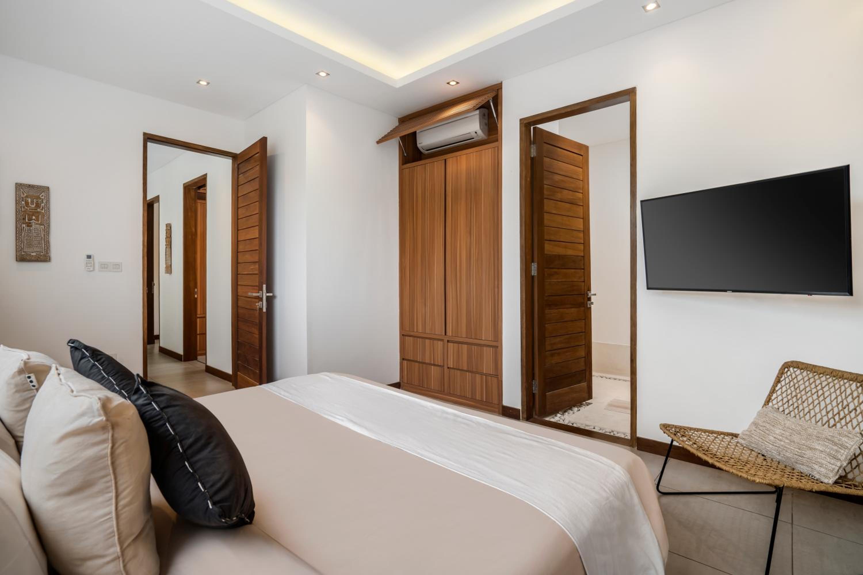 Villa Ara by BaliSuperHost view 4