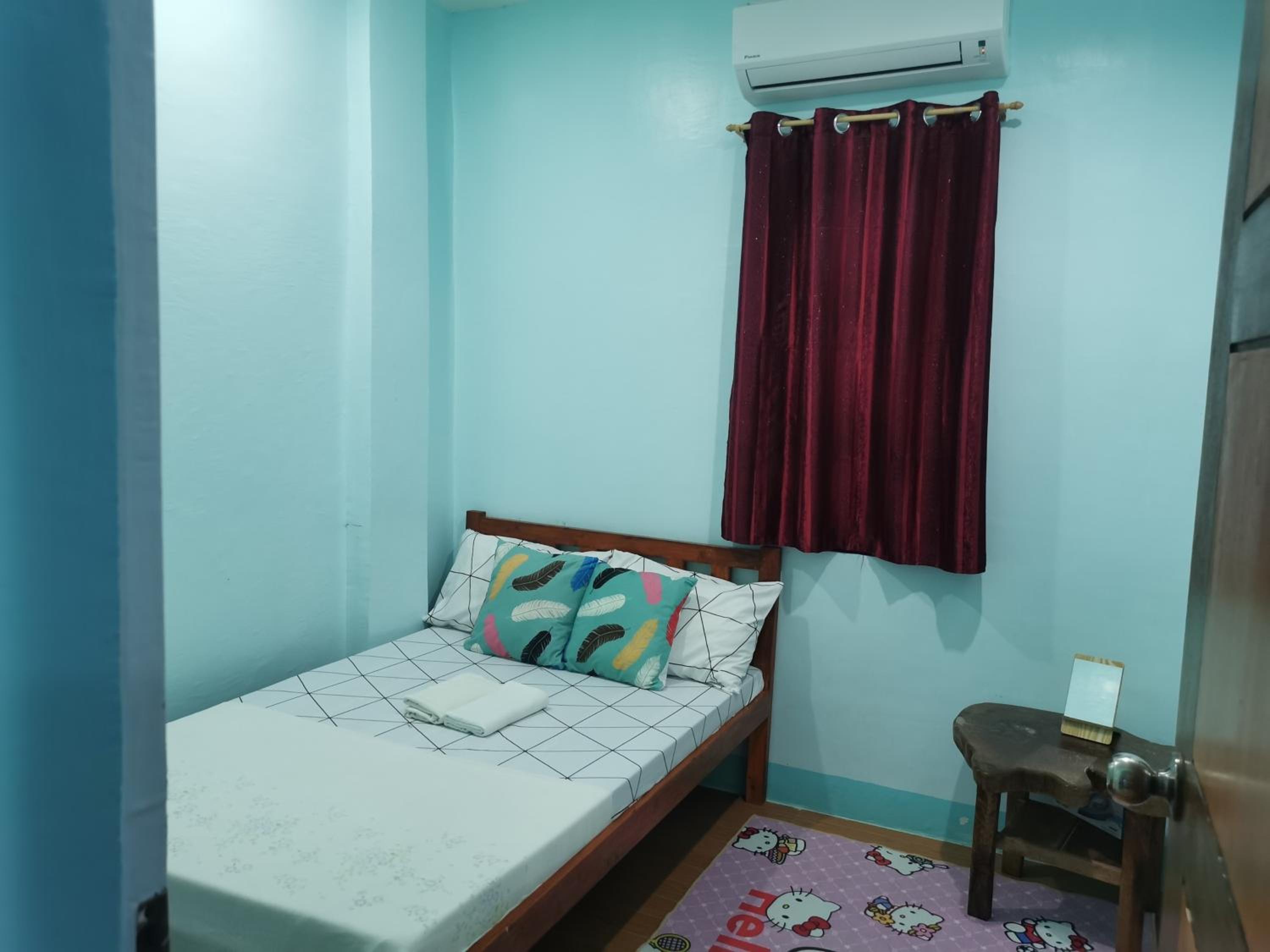 EZ & V Guesthouse view 2