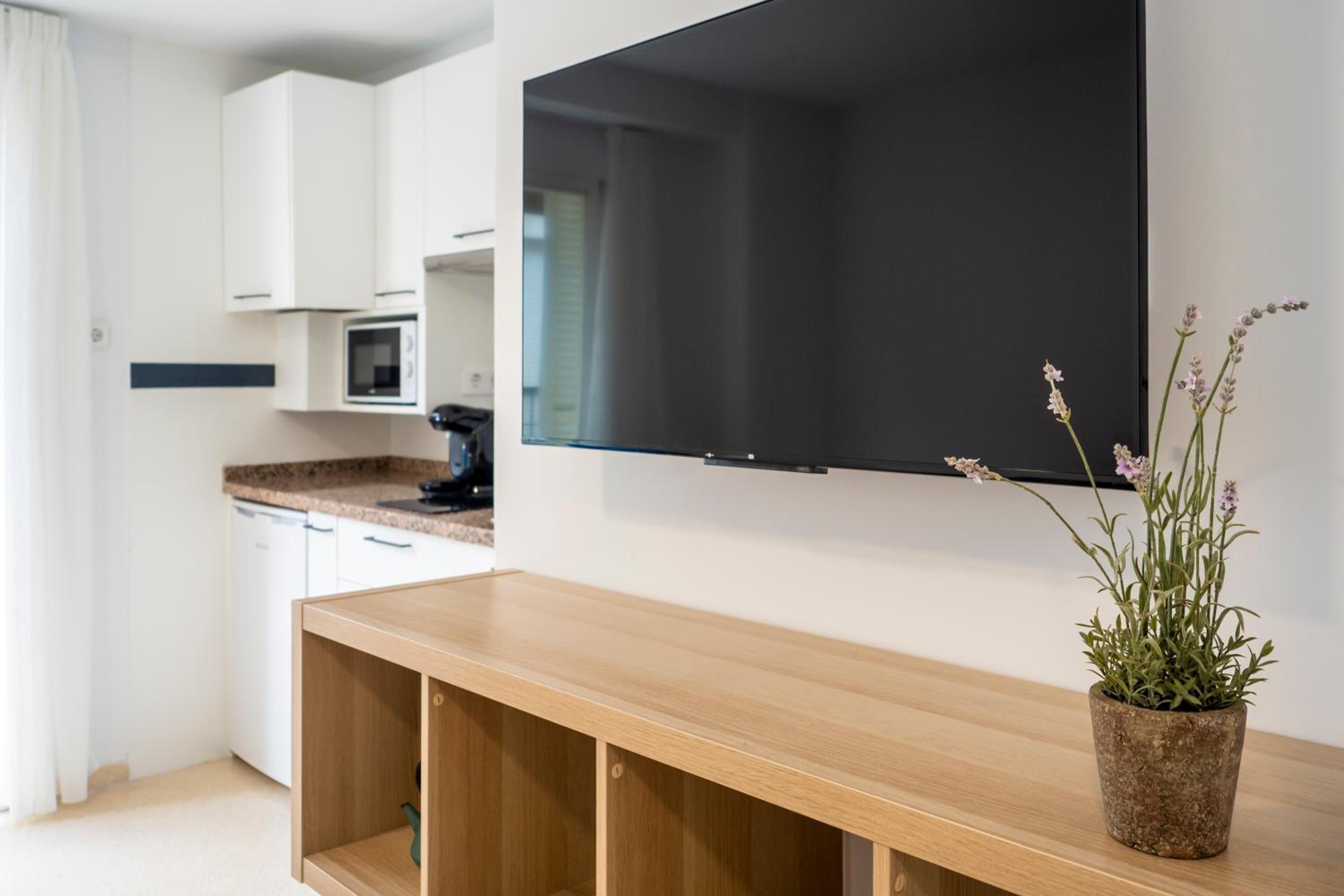 CALMA Apartments
