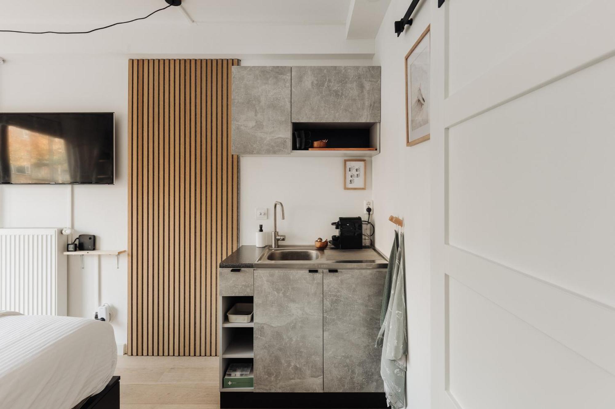 Luxurious Private Studio Amsterdam Zuid