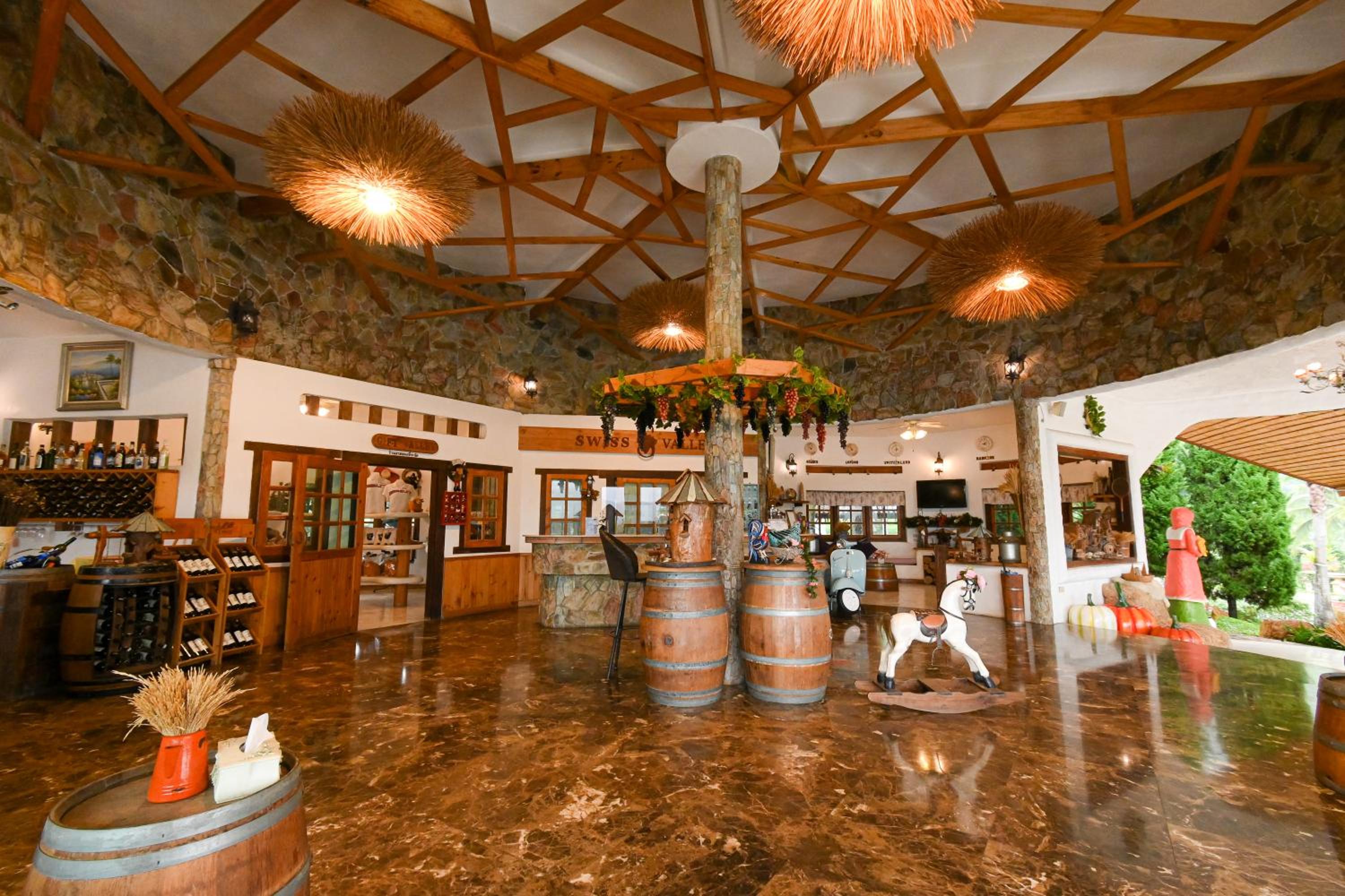 Swiss Valley Hip Resort