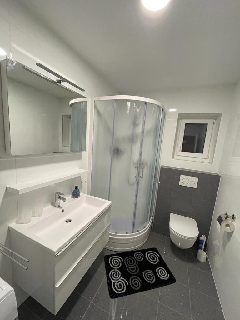 Apartmani Daisy
