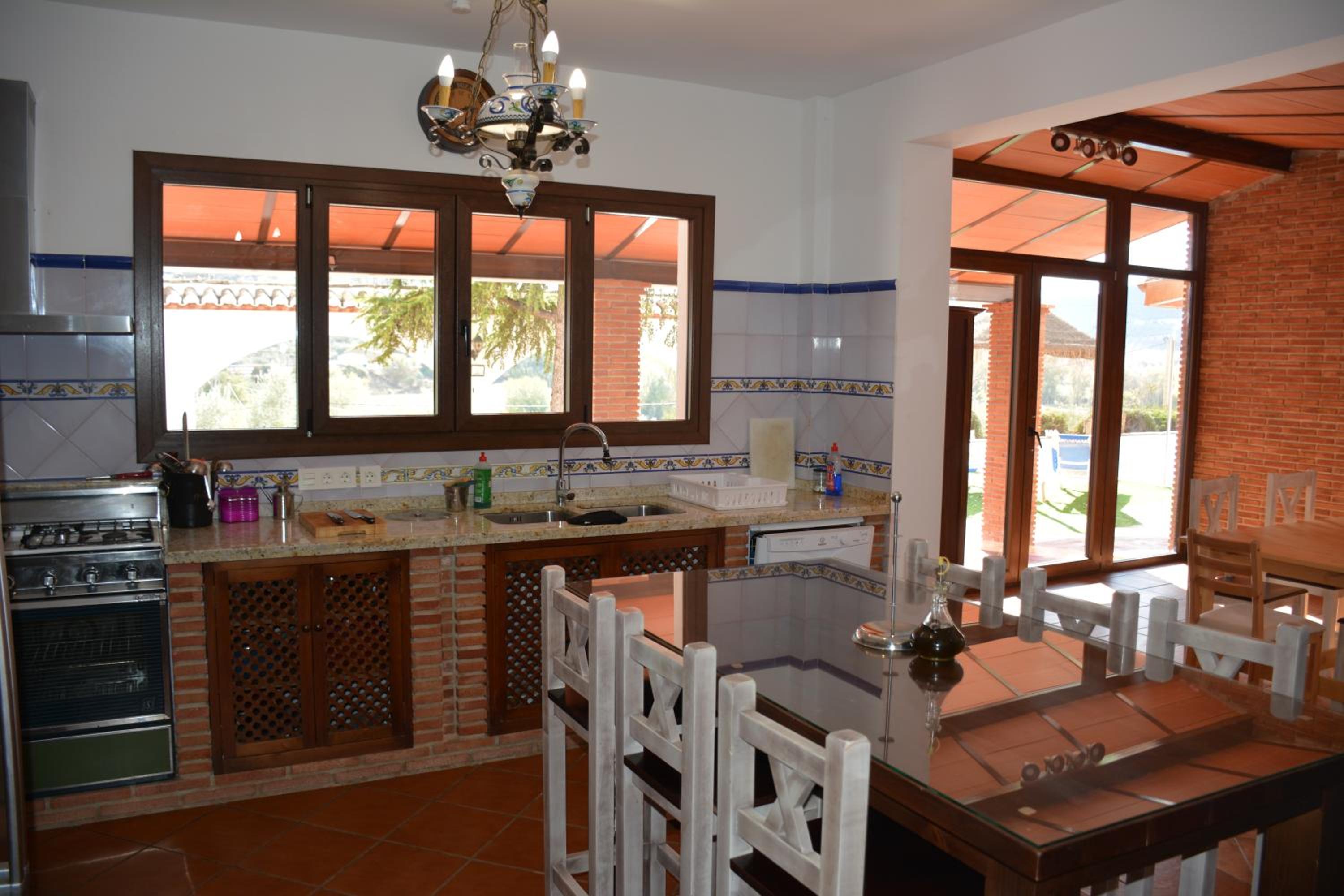 Cortijo Los Arcos - Lujo rural con piscina y vistas espectaculares en Málaga