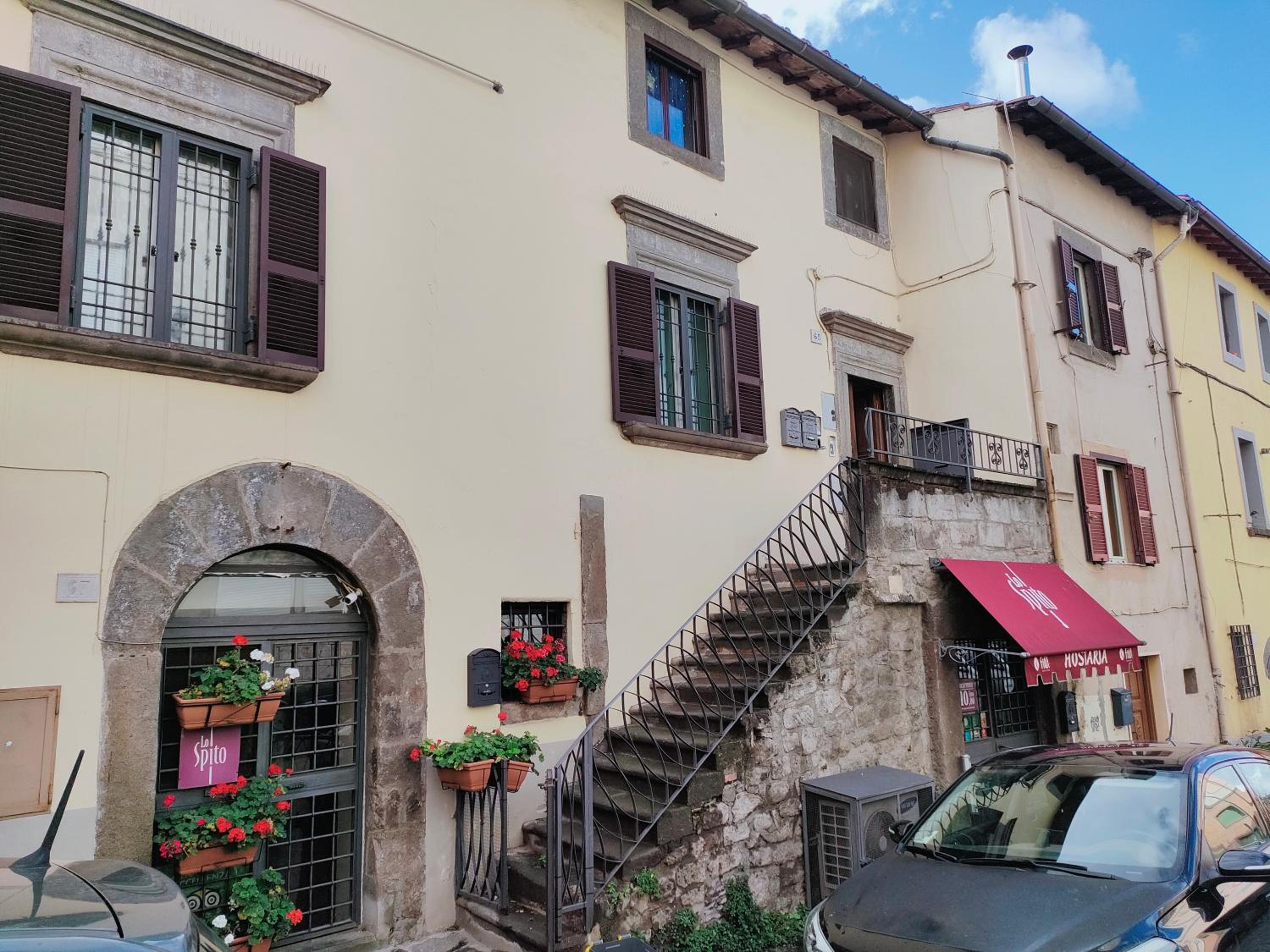 Francigena Viterbo Apartment con parcheggio gratuito a soli 2 minuti view 4