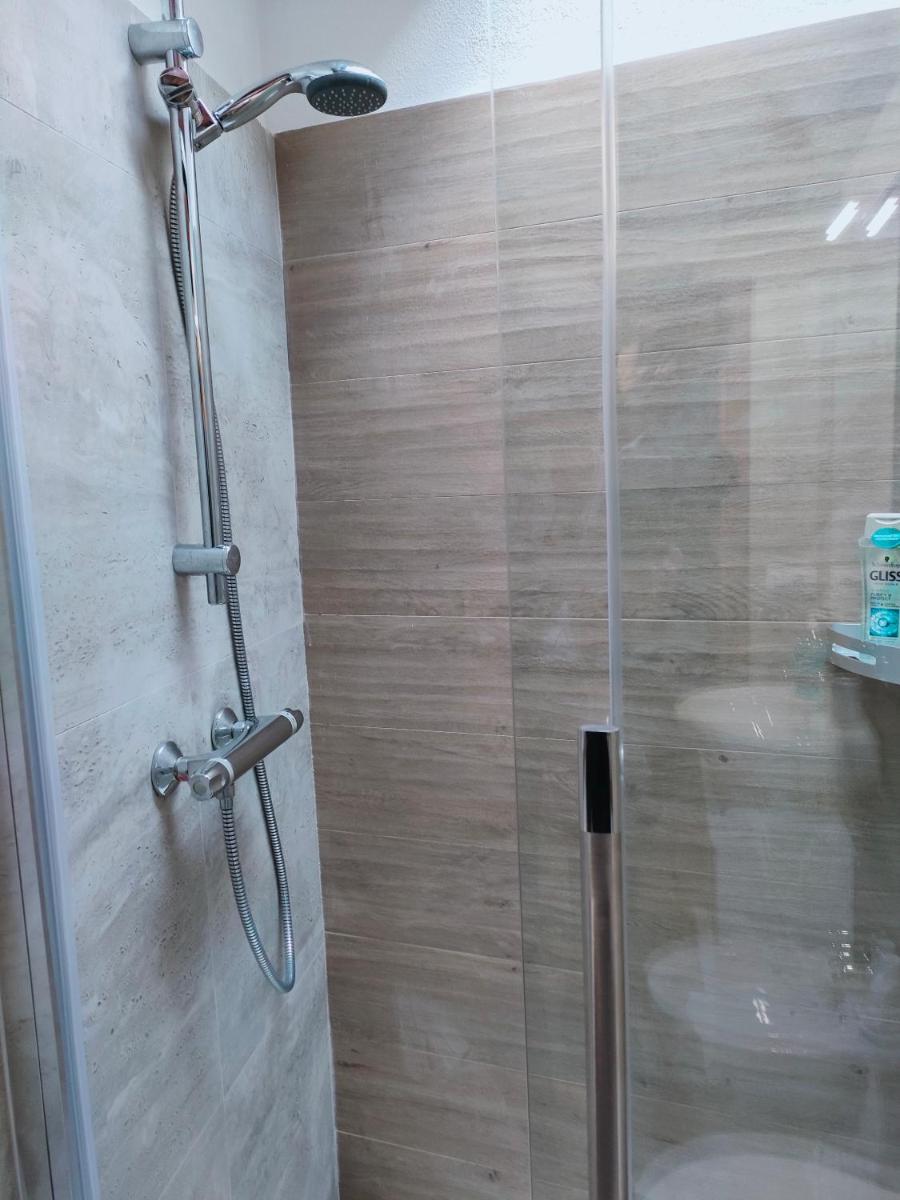 Francigena Viterbo Apartment con parcheggio gratuito a soli 2 minuti view 3