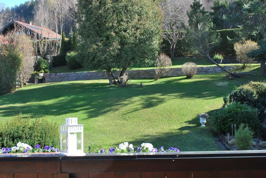 Wohnung direkt am Tegernsee mit XL-Terrasse