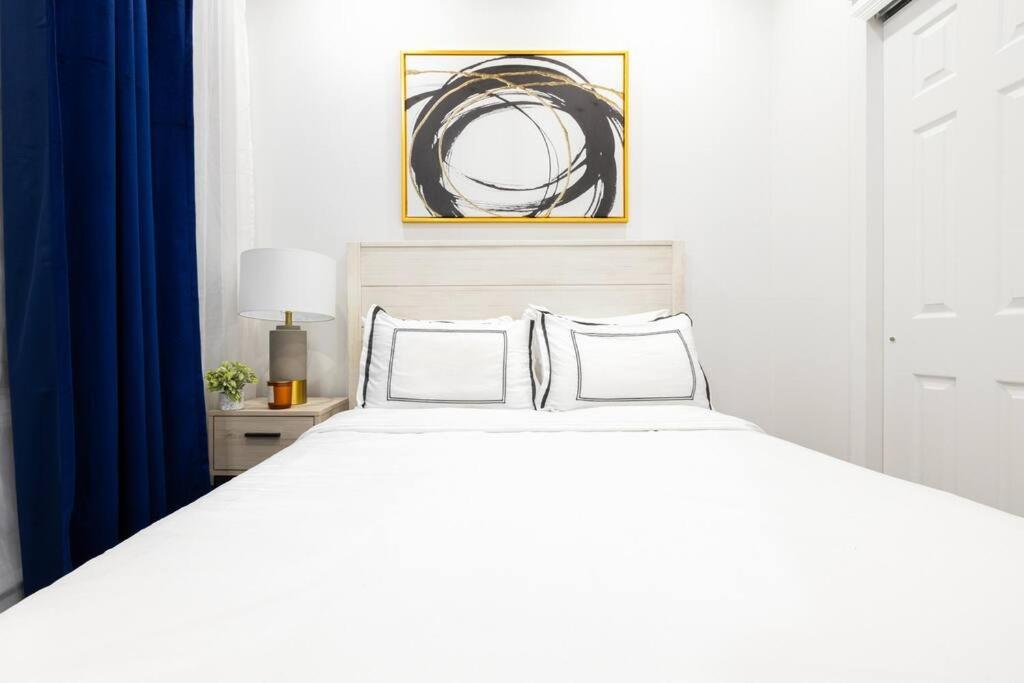 69-2D Stylish Lower East Side 1BR Apt BRAND NEW