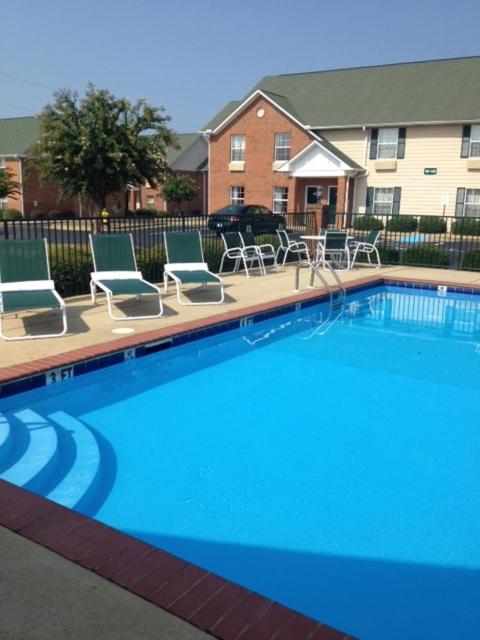 Prattville Vacations - InTown Suites Extended Stay Prattville AL - Property Image 2