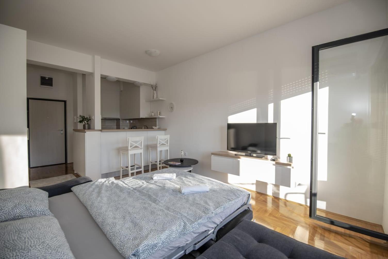 APARTMAN DERETIC