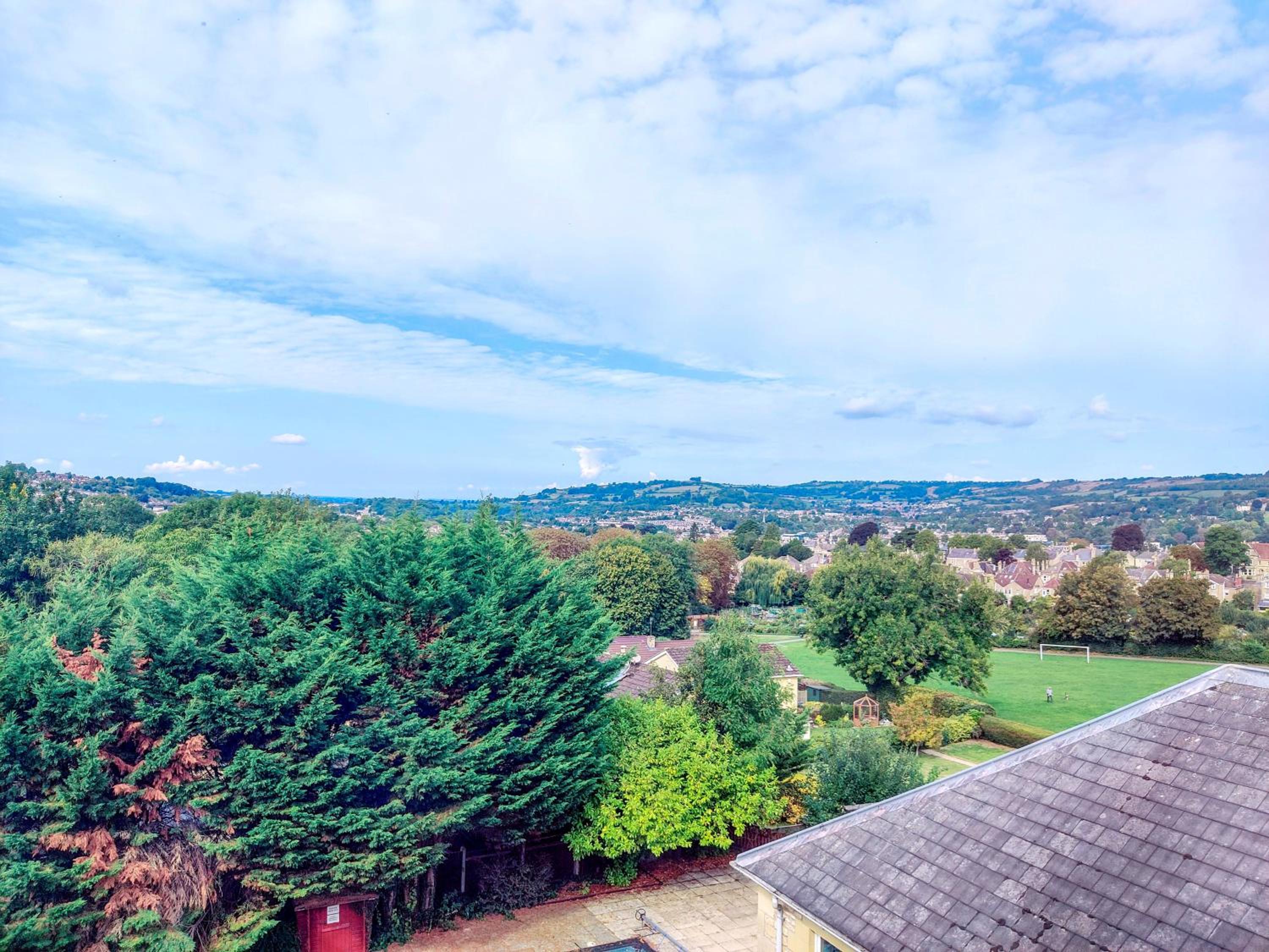 Wentworth House - Free Parking
