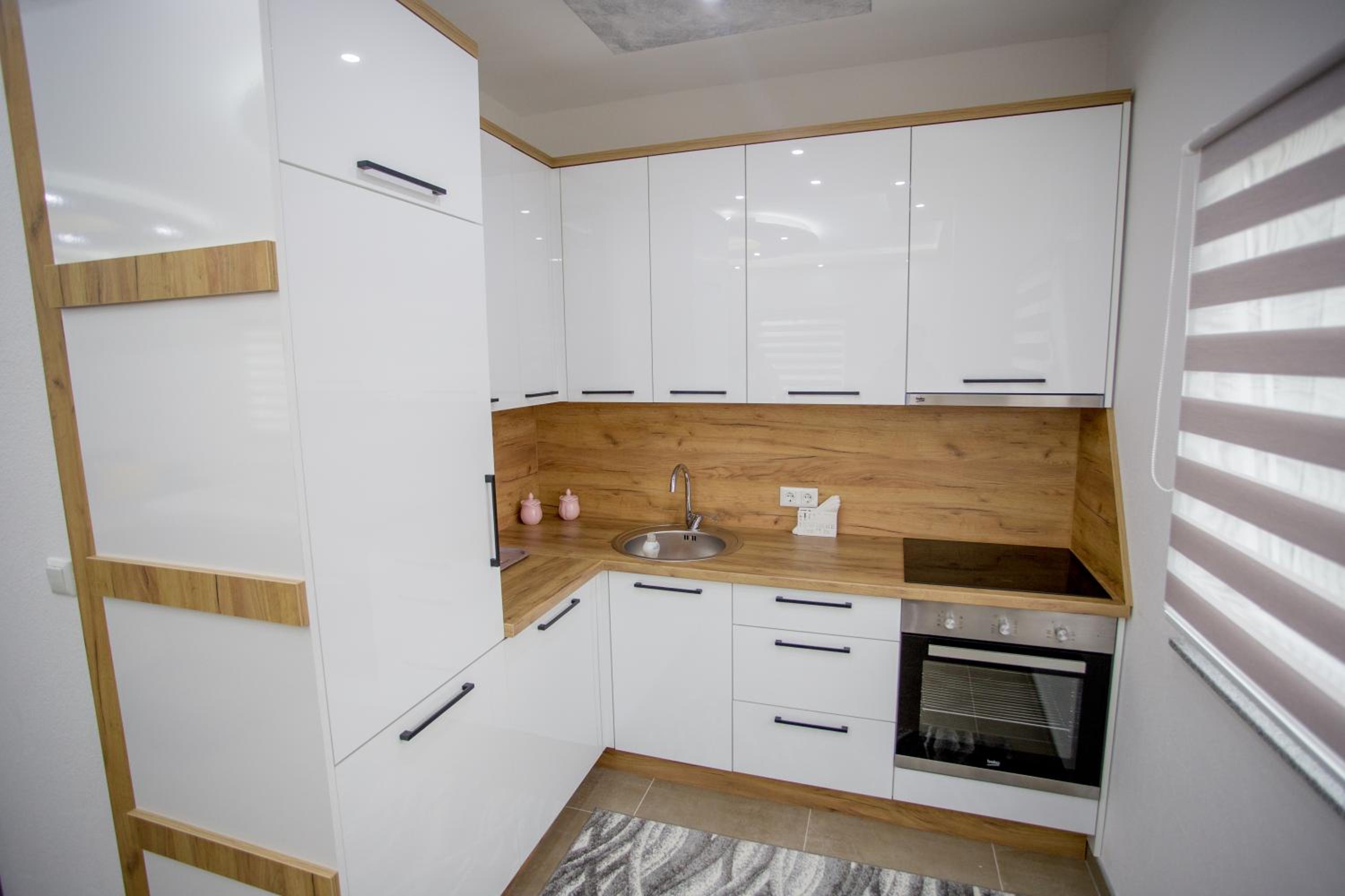 Lux Apartment jacuzzi - Mermer Brkić