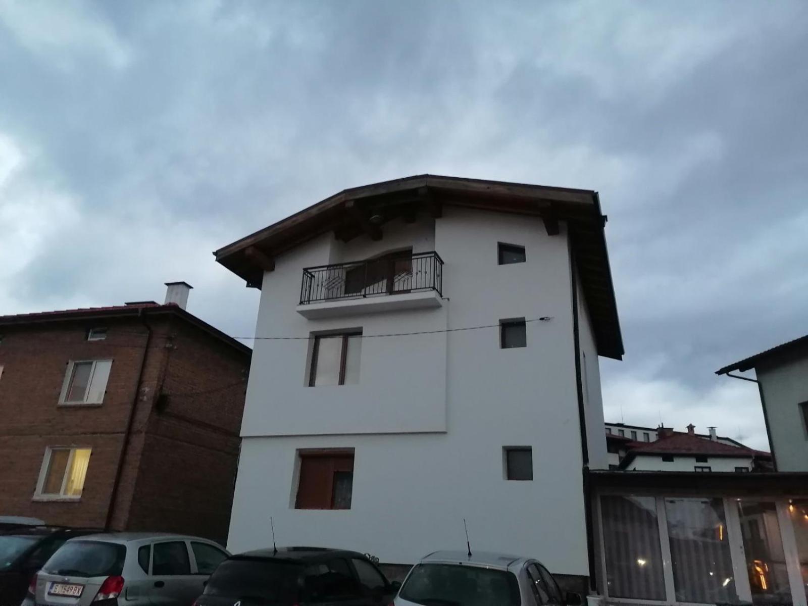 Snow House