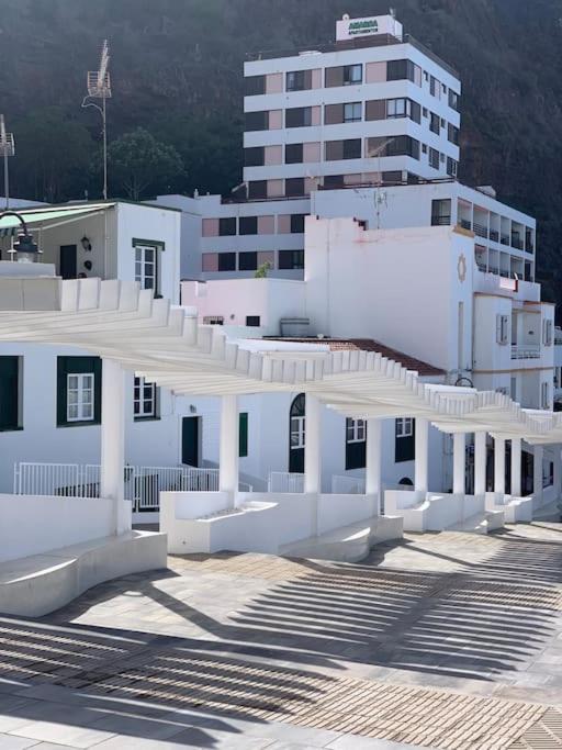 Ocean Dream Apartments - Lovely sea view studio apartment 5min from beach view 4