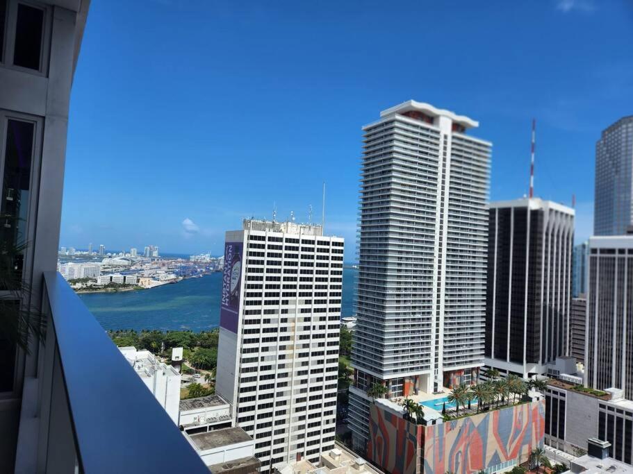 Amazing Condo in Downtown Miami/Brickell w/PARKING