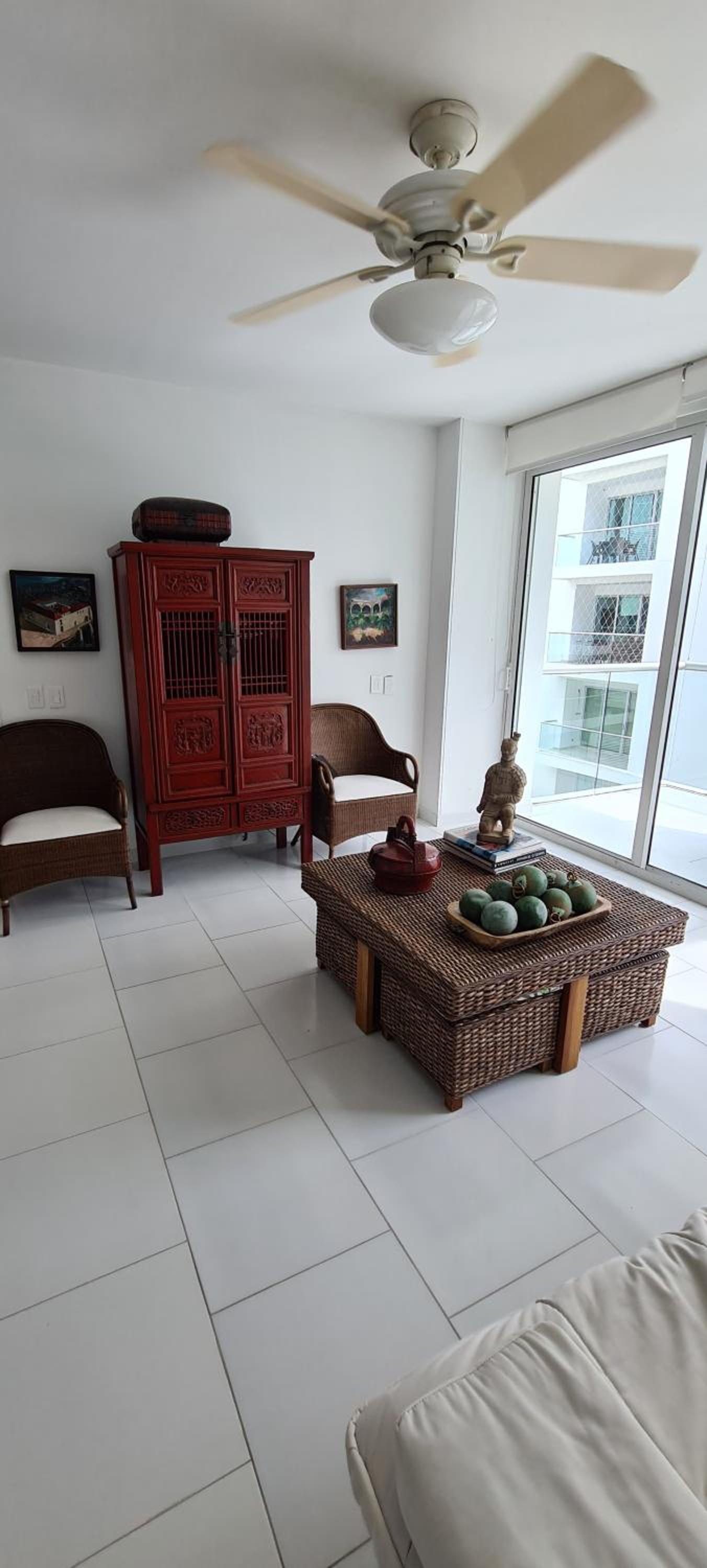 Hermoso apartamento de lujo en Morros 3 , Piso 5 con vista al mar