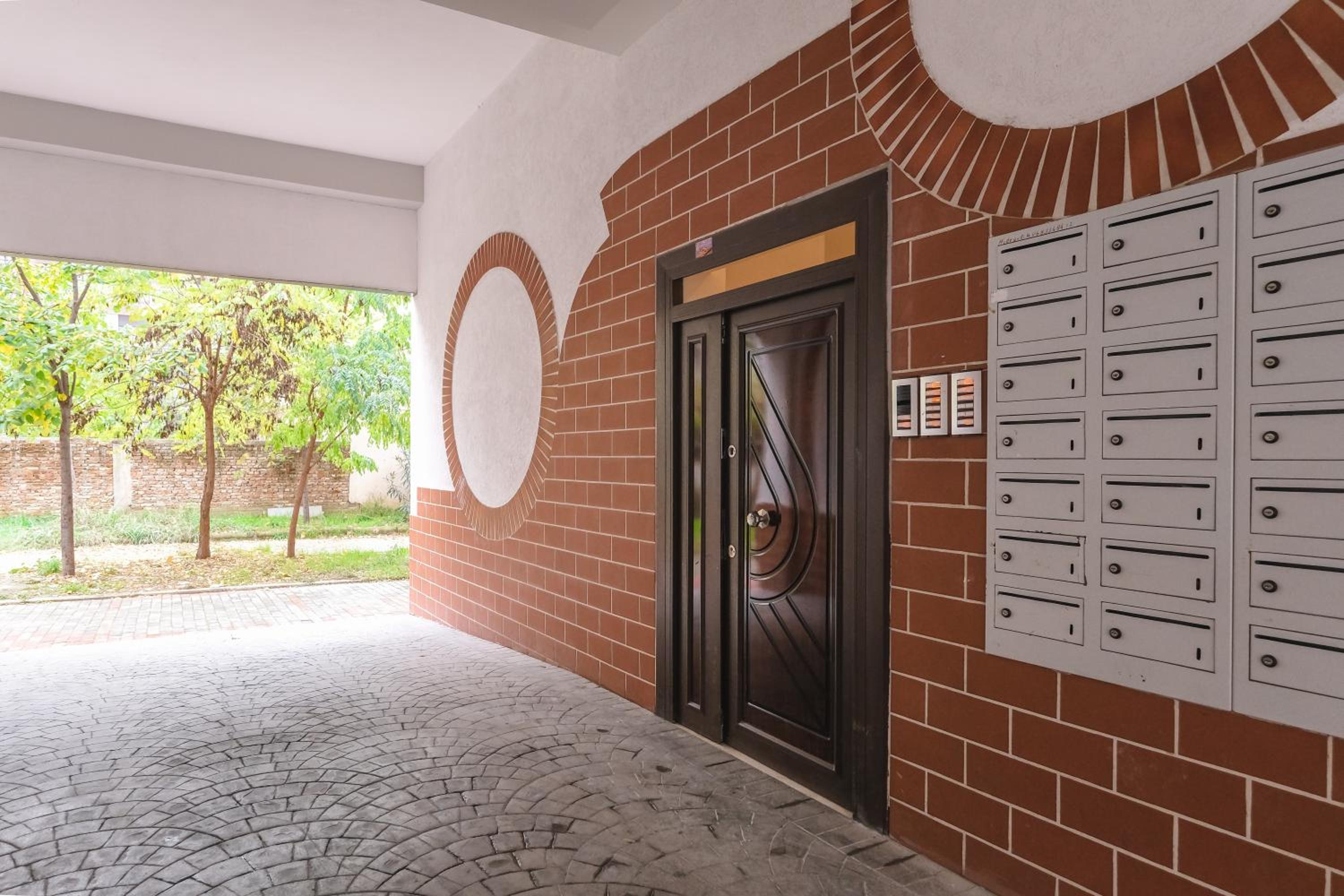 Two Steps Apartments Tirana