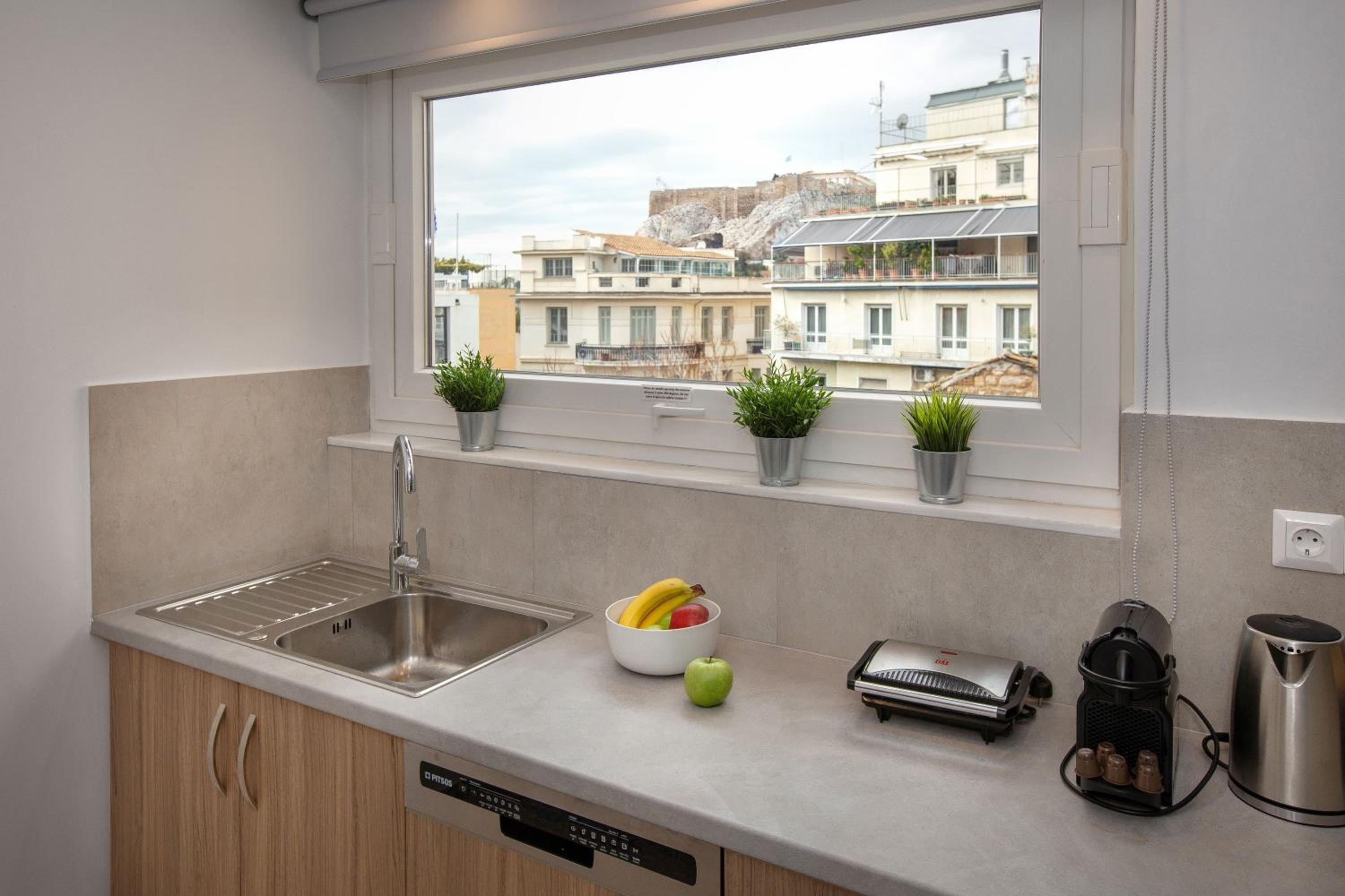 Syntagma Apartments with Acropolis view