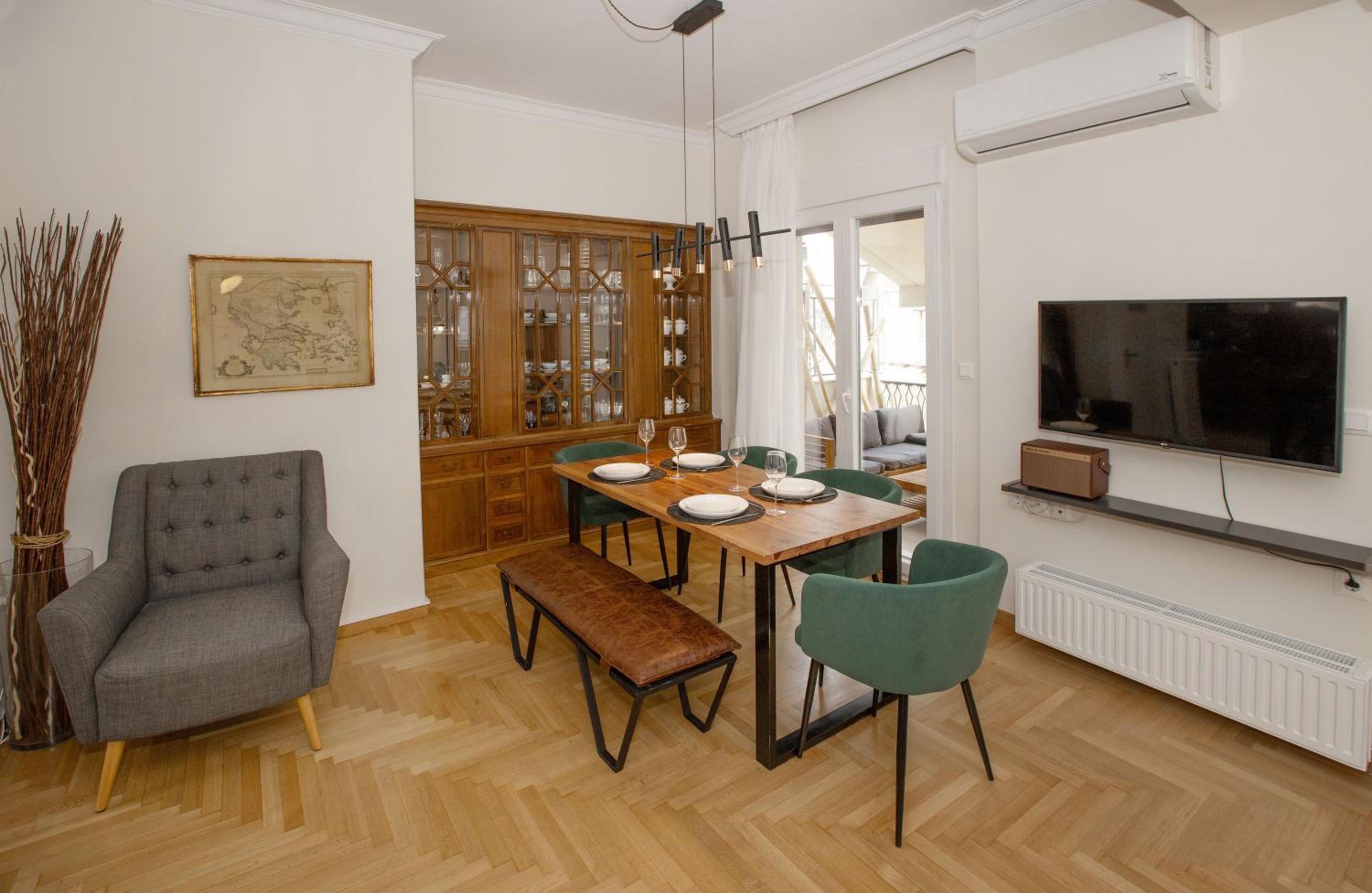 Syntagma Apartments with Acropolis view