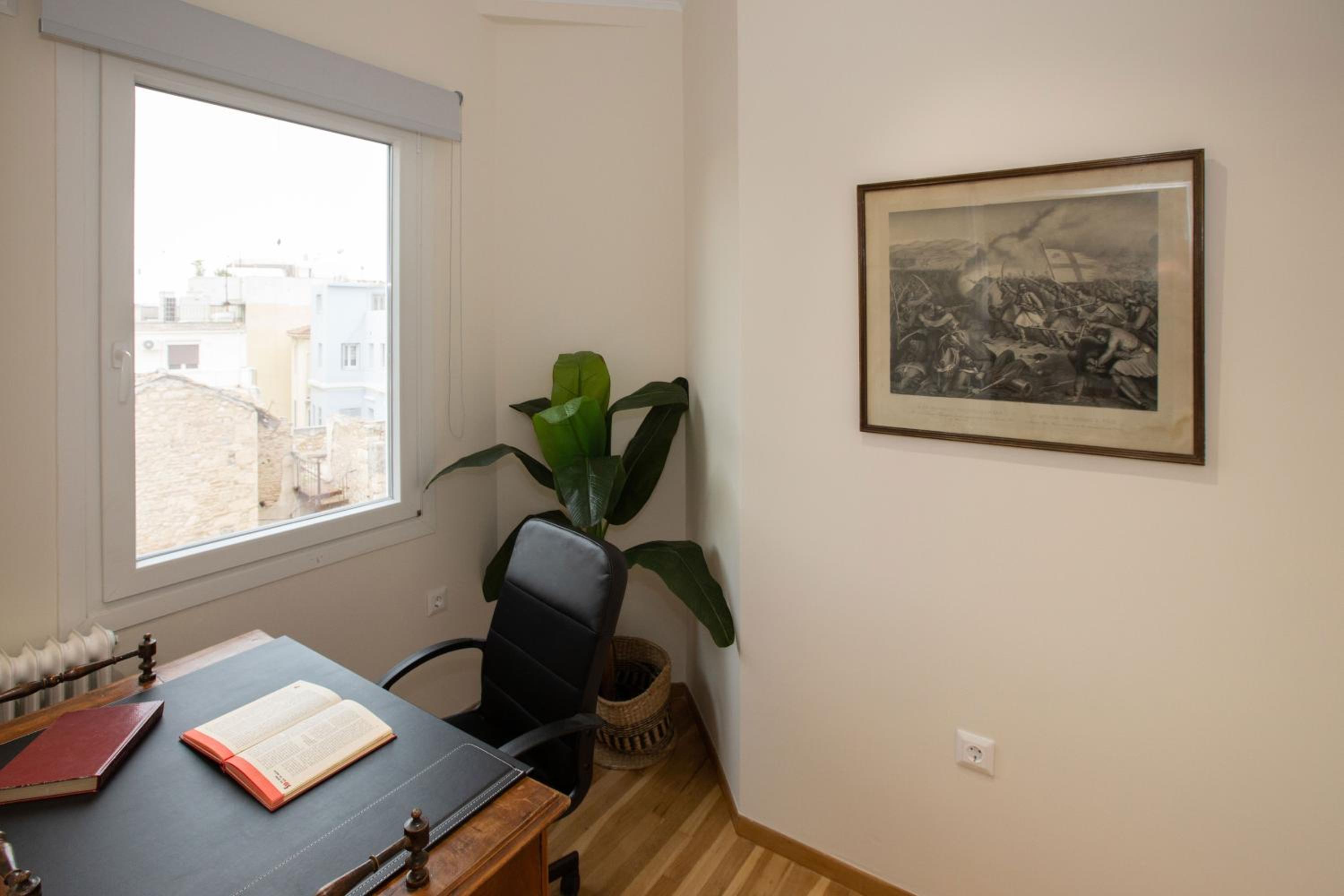 Syntagma Apartments with Acropolis view