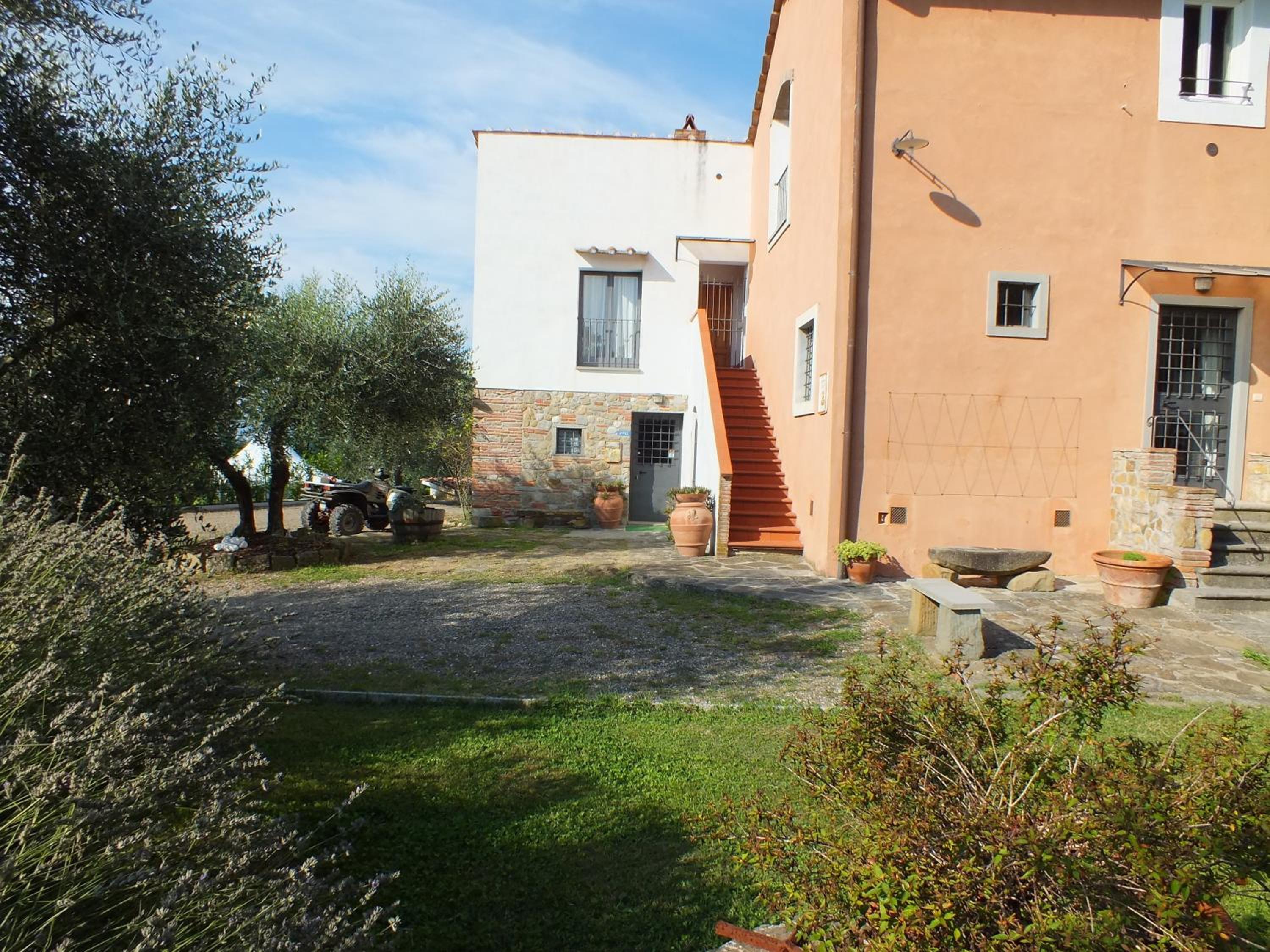 Photo 42