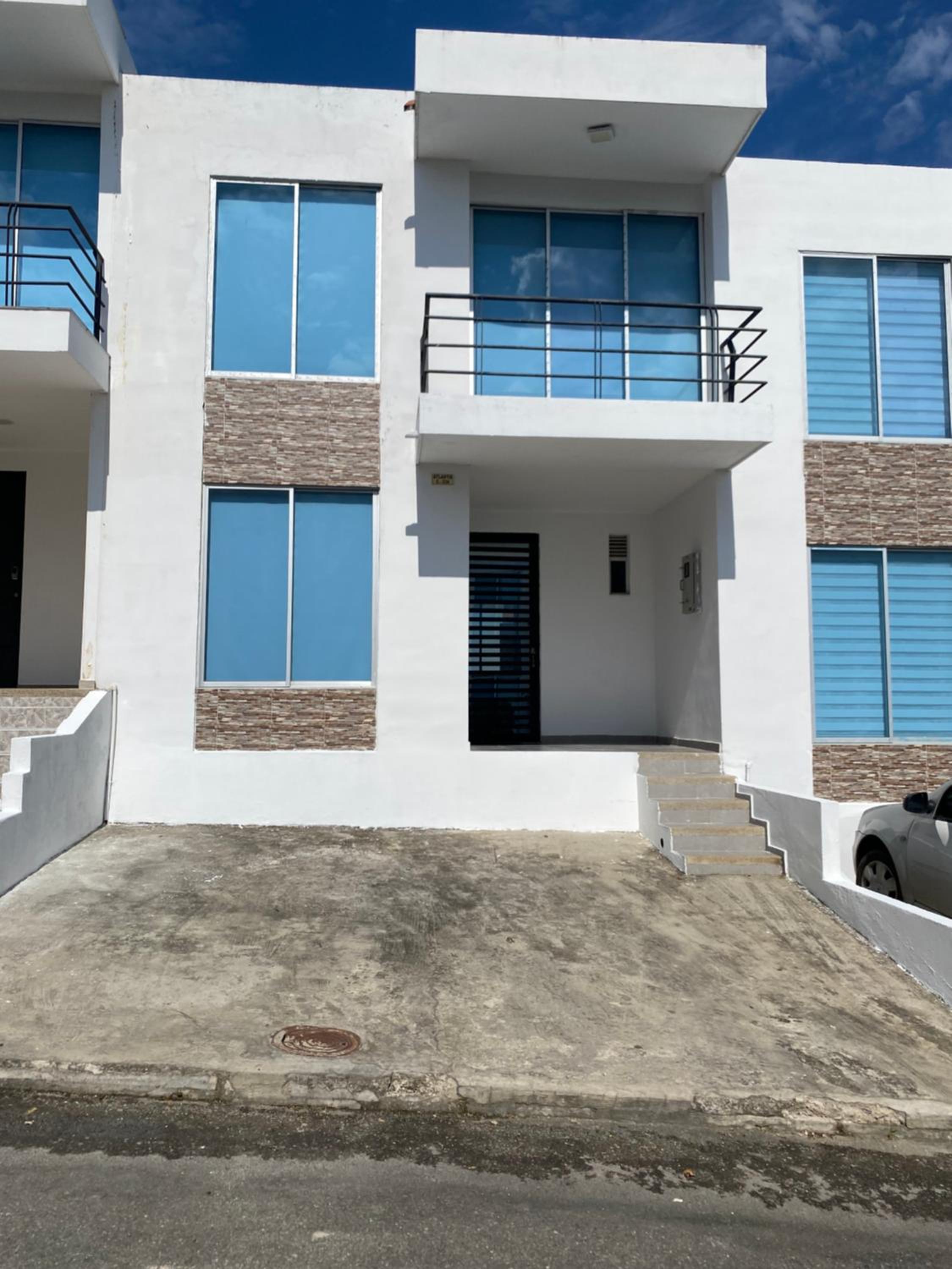 CASA VIA EL PEÑON