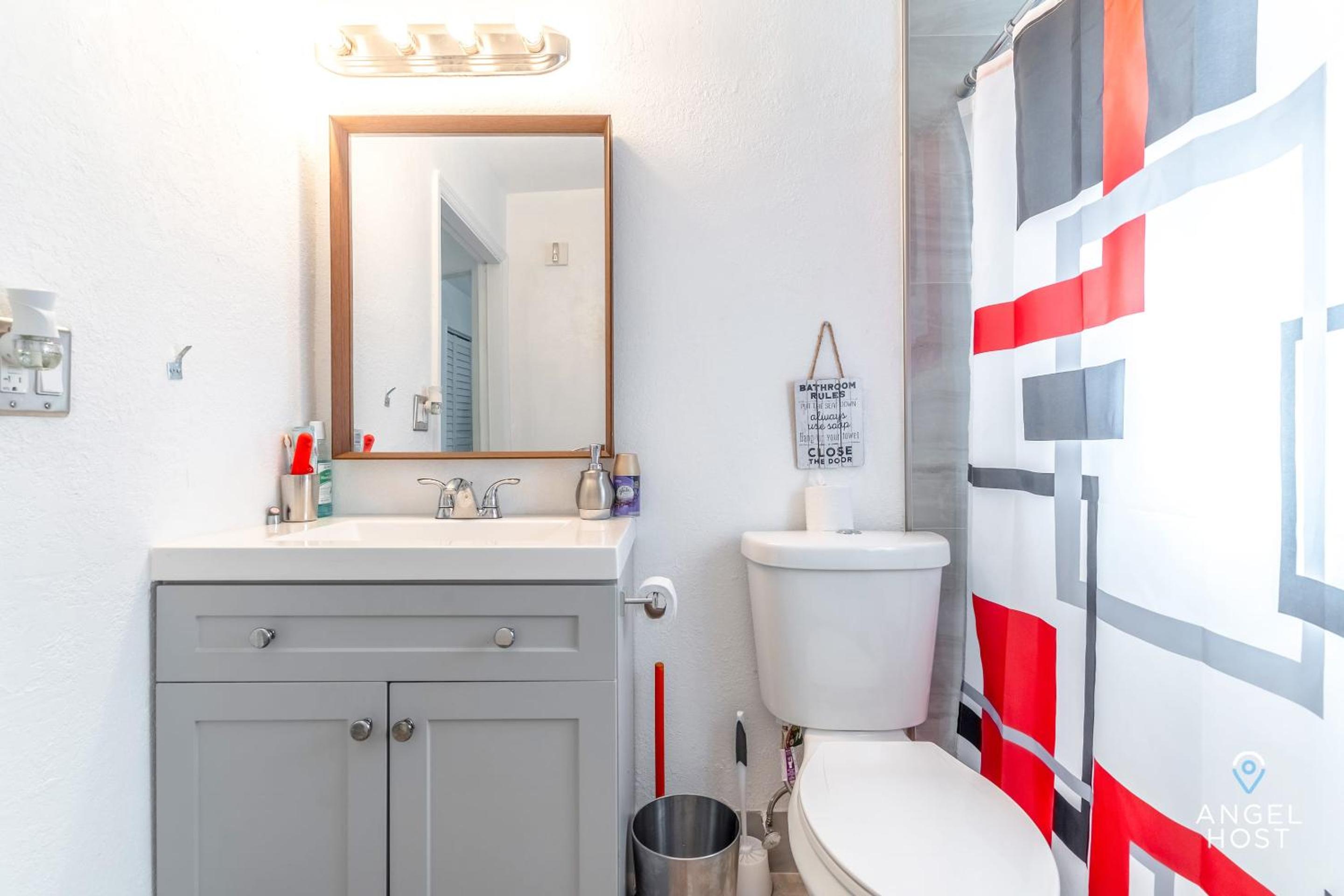 Residential Stay Heart of Design District, Near Wynwood