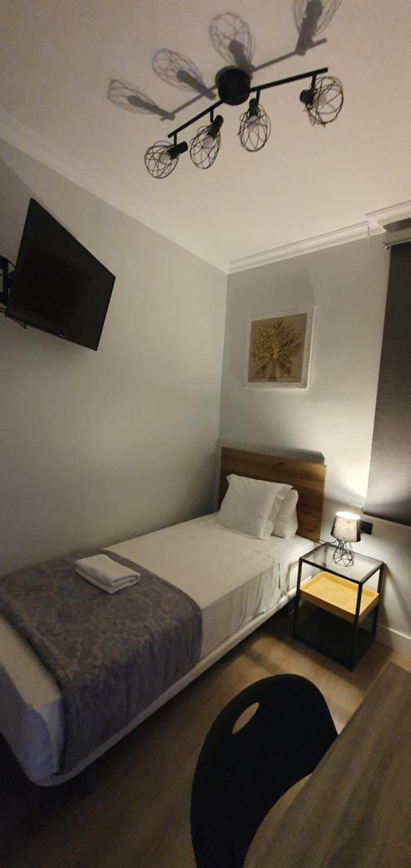 CH Otello Rooms I - Madrid - Image 5