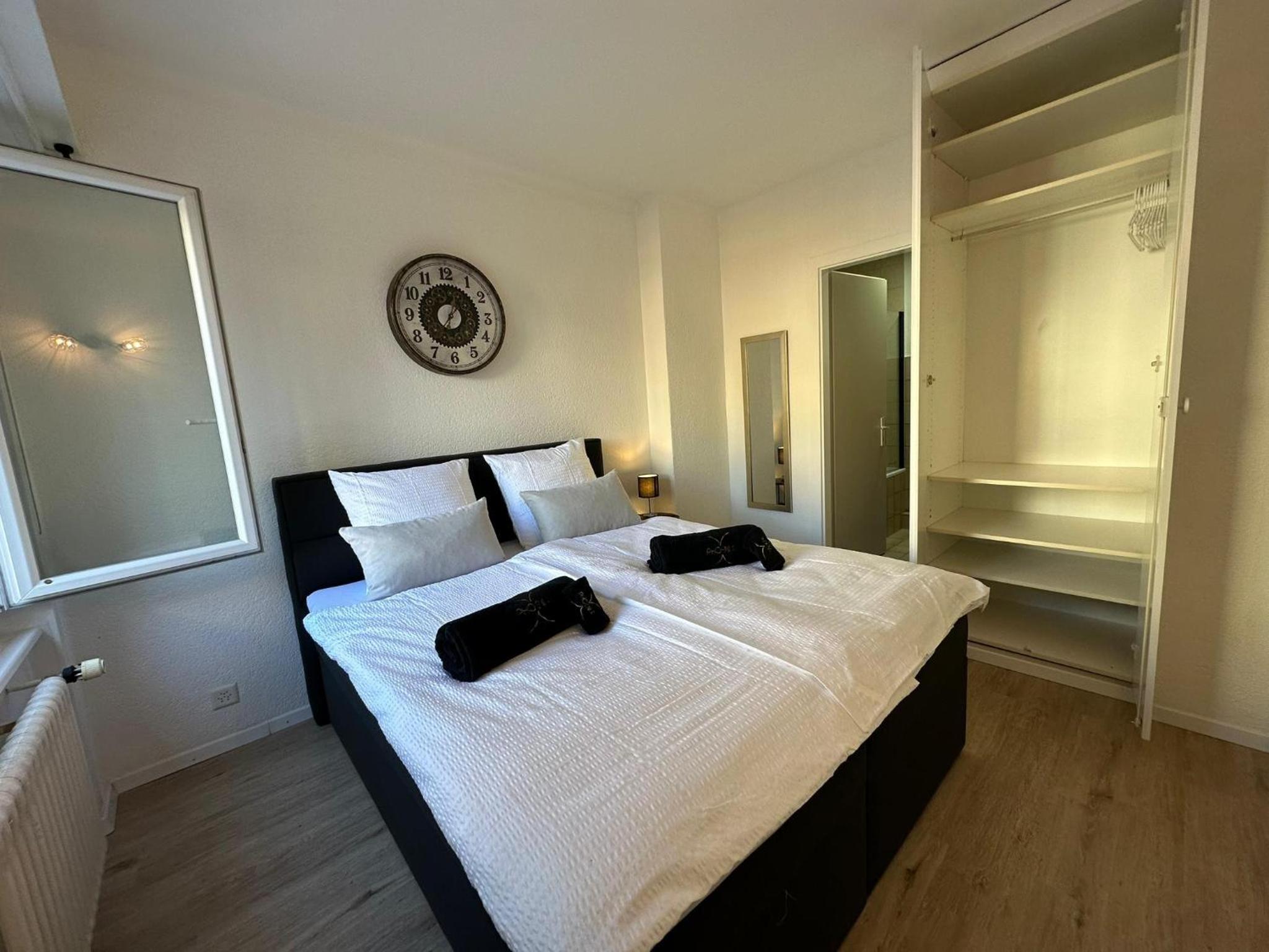 Sion Central Station proche toutes commodites view 3
