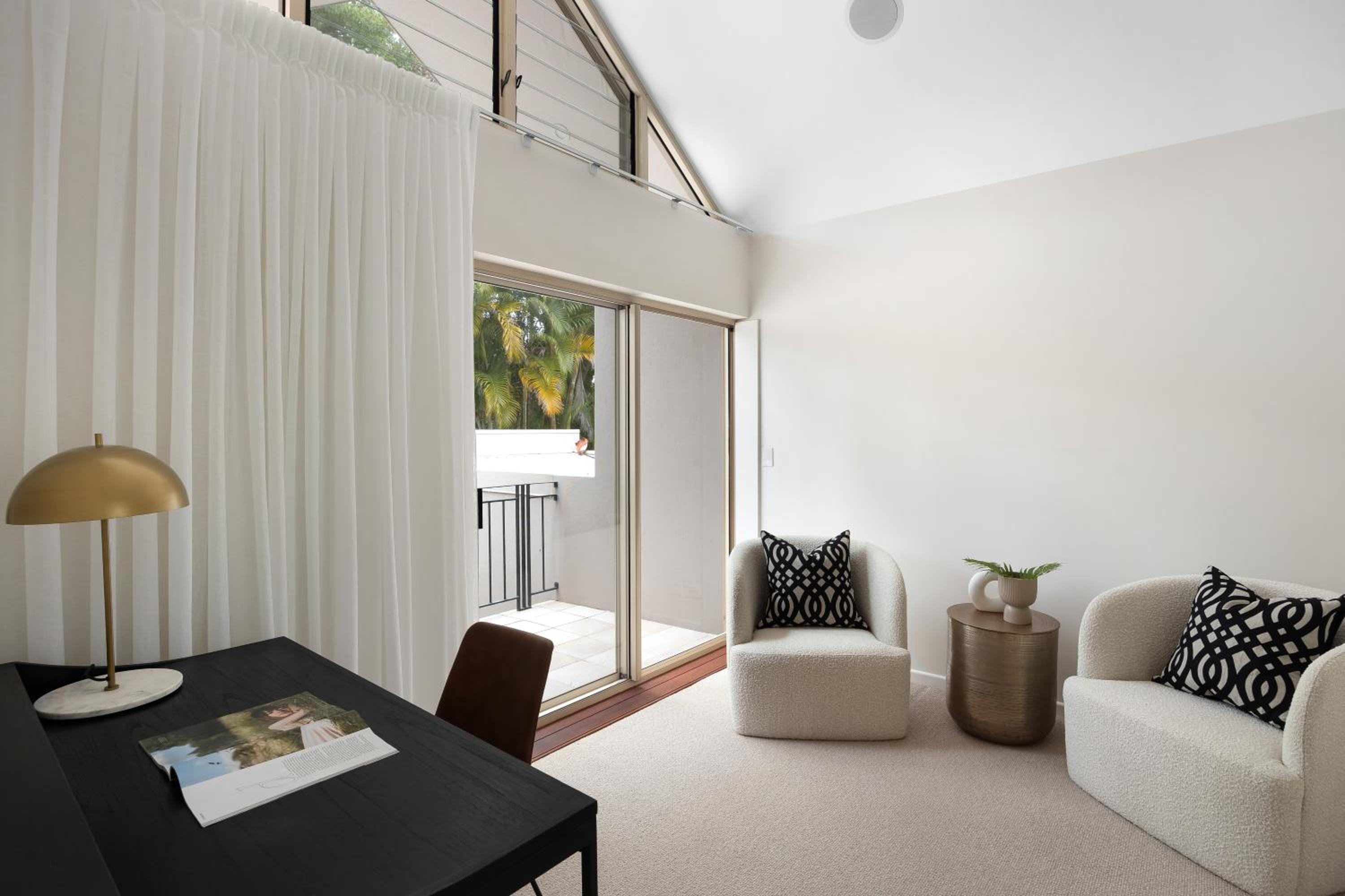 9 Little Cove Road, Noosa Heads - Private Slice of Paradise