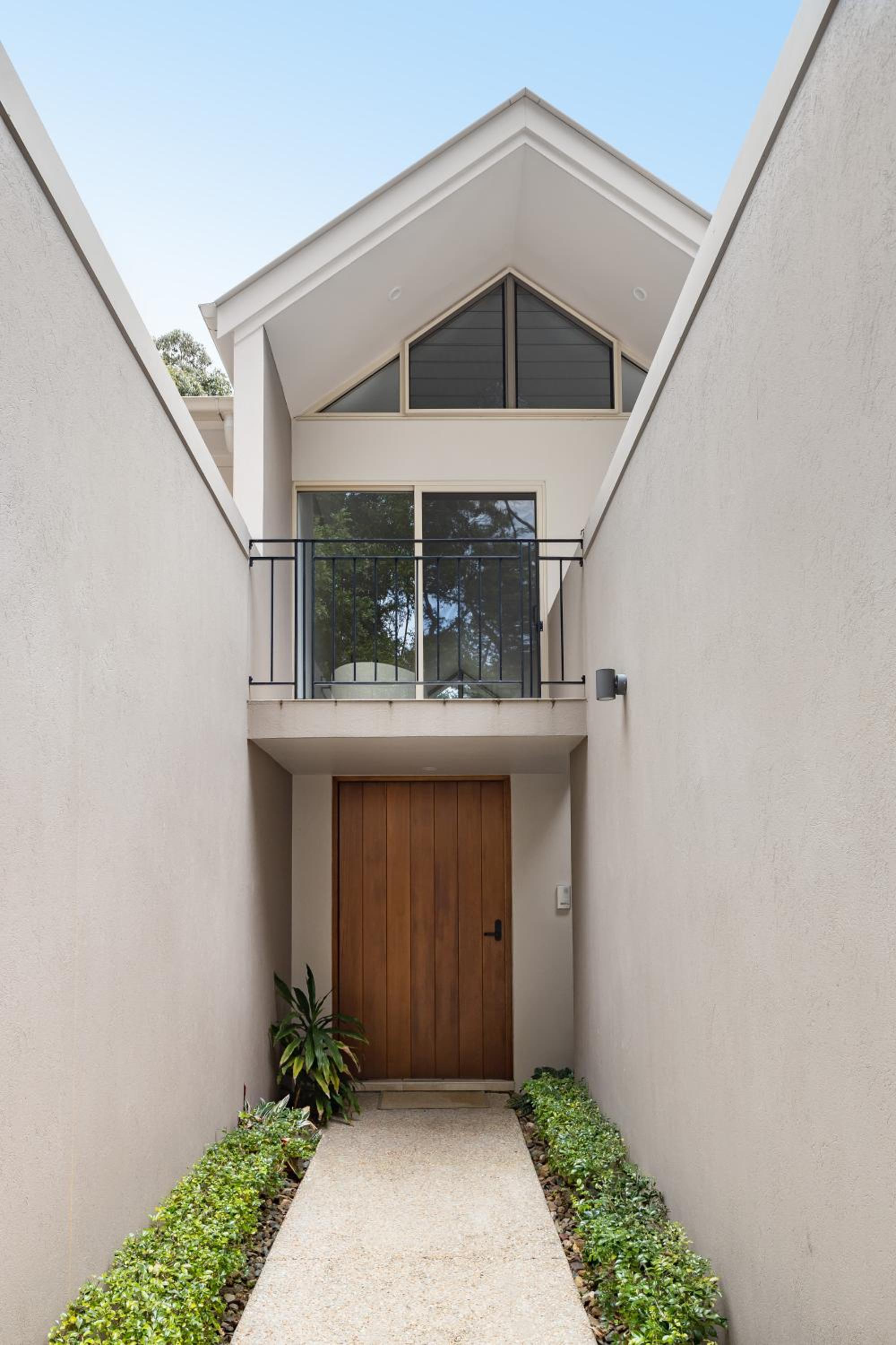 9 Little Cove Road, Noosa Heads - Private Slice of Paradise