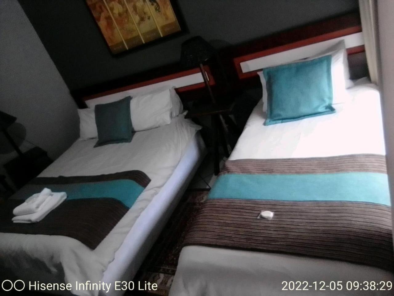 Rustenburg Guest House, photo 9