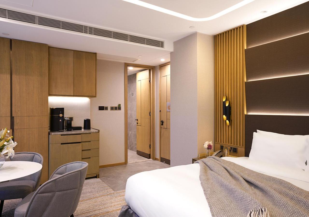 Oasis Aurum 181 Hotel