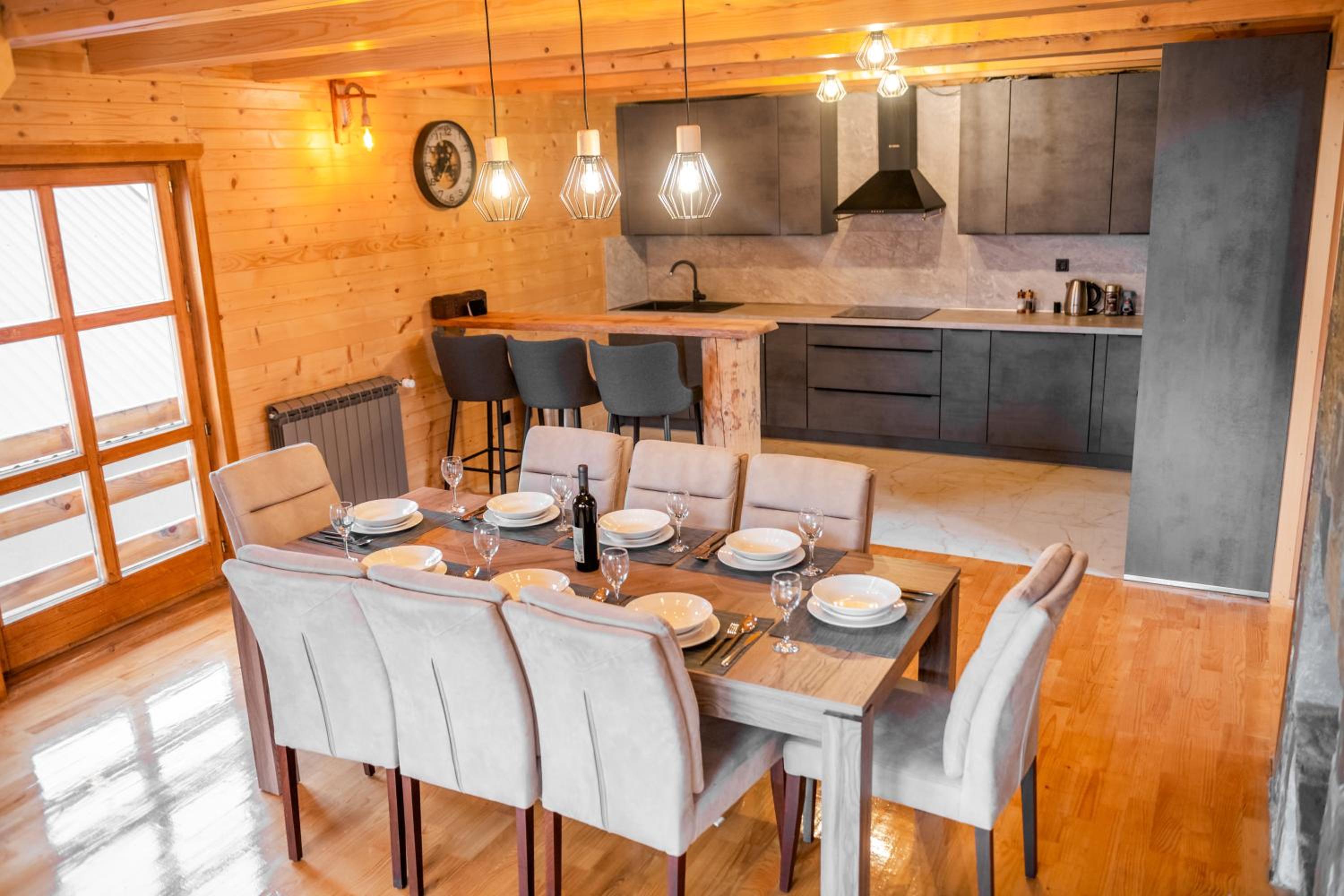 Mountain Boy chalet with sauna view 5